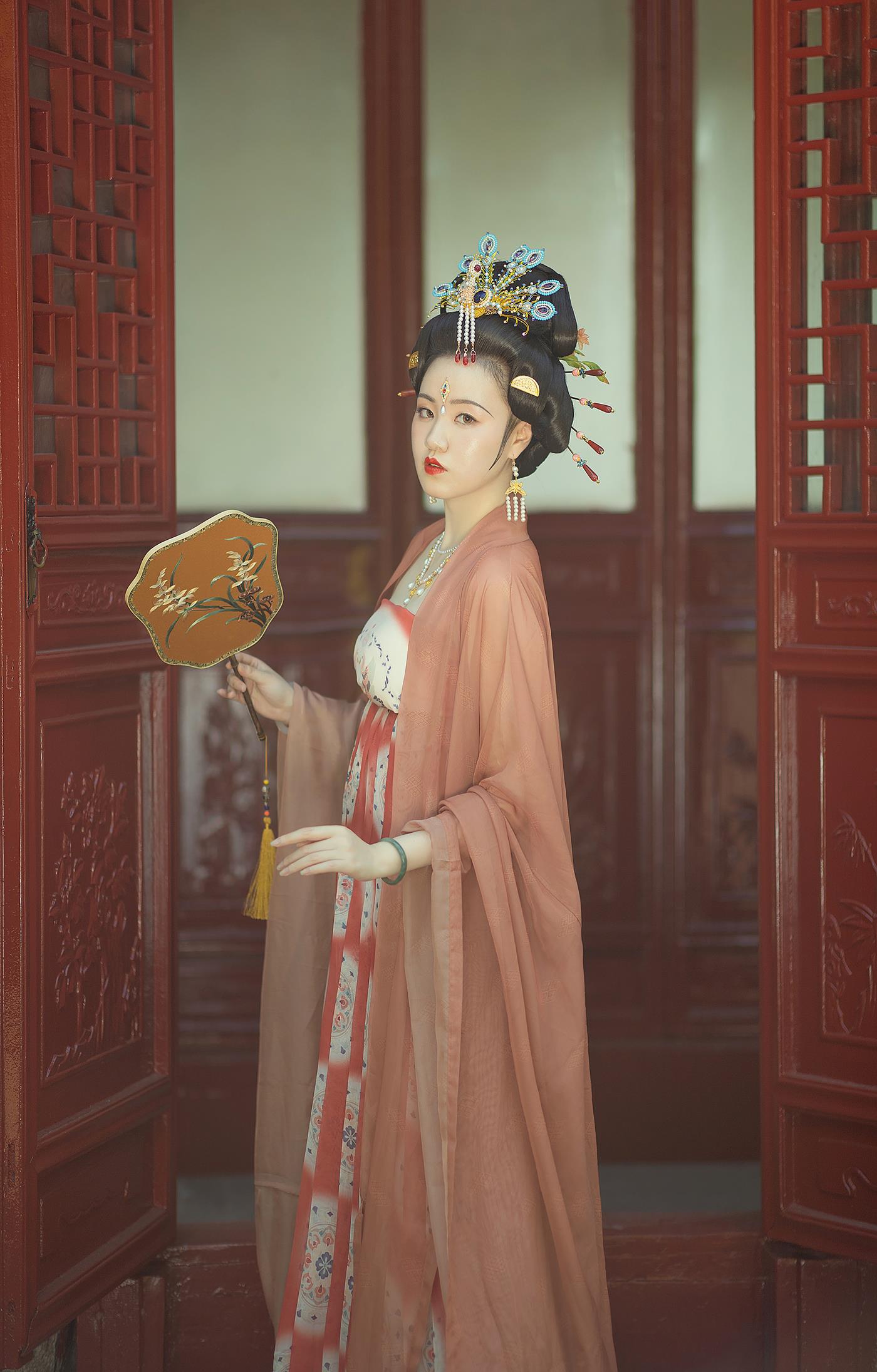 图片[26]-[YITUYU艺图语] 2022.02.05 大唐富贵花 雨绵绵o [25P] – 速更版-美库