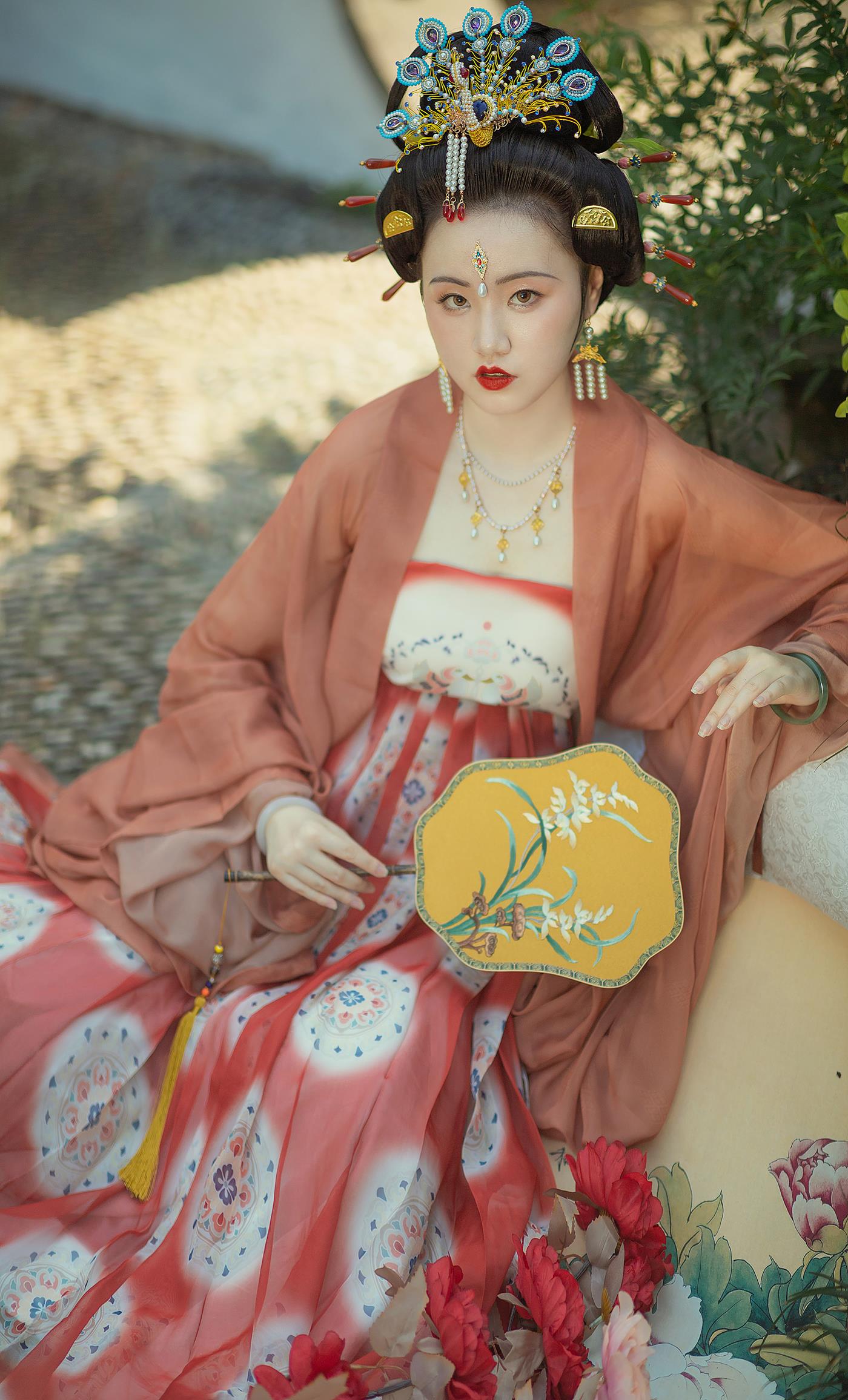 图片[27]-[YITUYU艺图语] 2022.02.05 大唐富贵花 雨绵绵o [25P] – 速更版-美库