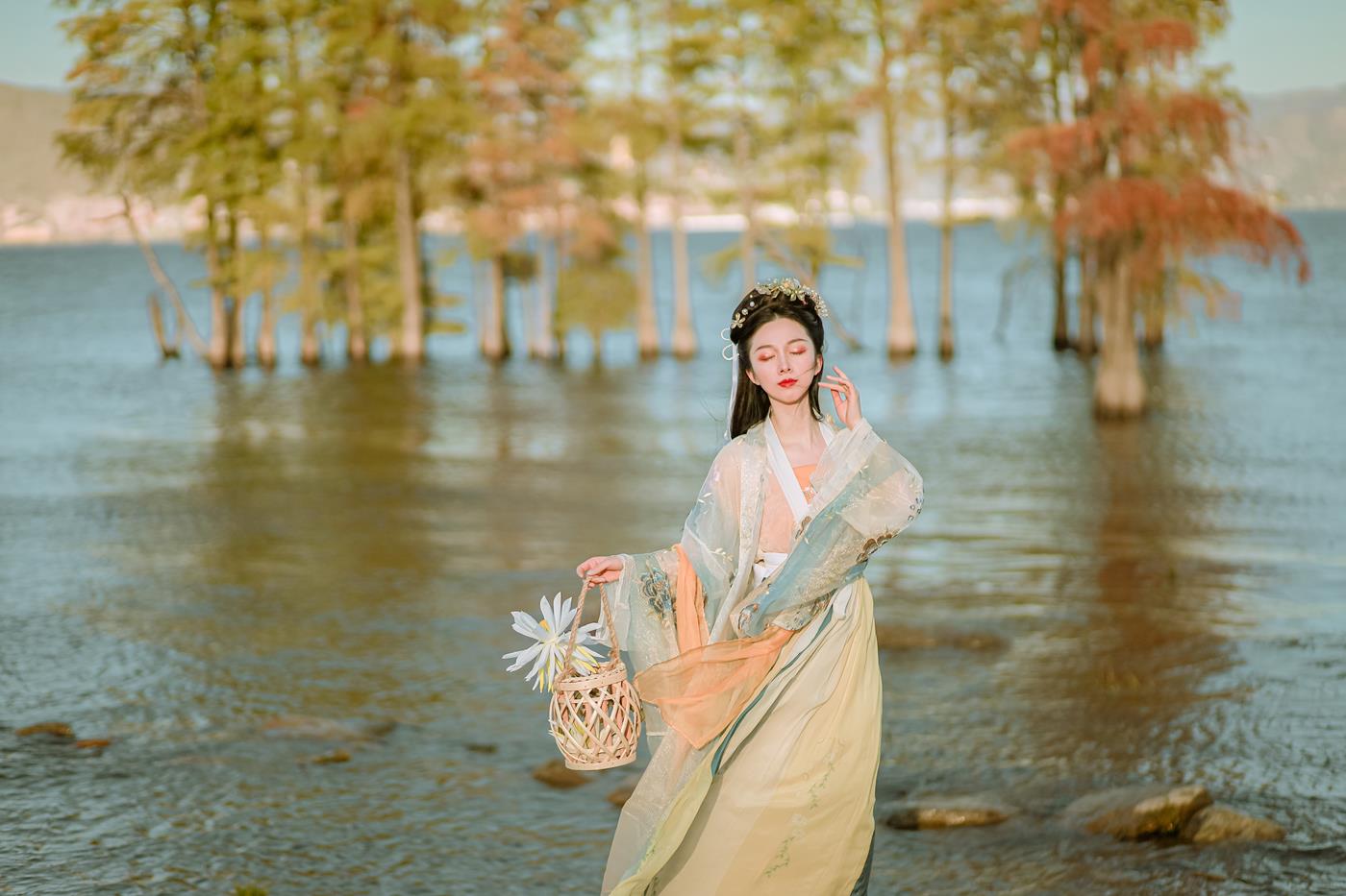 图片[25]-[YITUYU艺图语] 2022.02.05 玉肌伴轻风 阿兰 [24P] – 速更版-美库