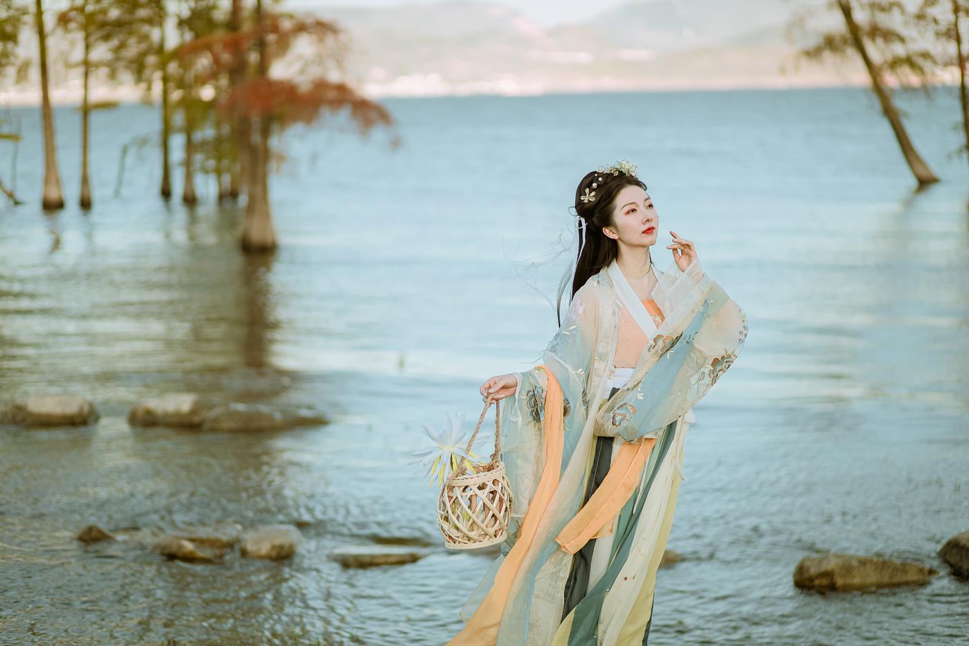 图片[26]-[YITUYU艺图语] 2022.02.05 玉肌伴轻风 阿兰 [24P] – 速更版-美库