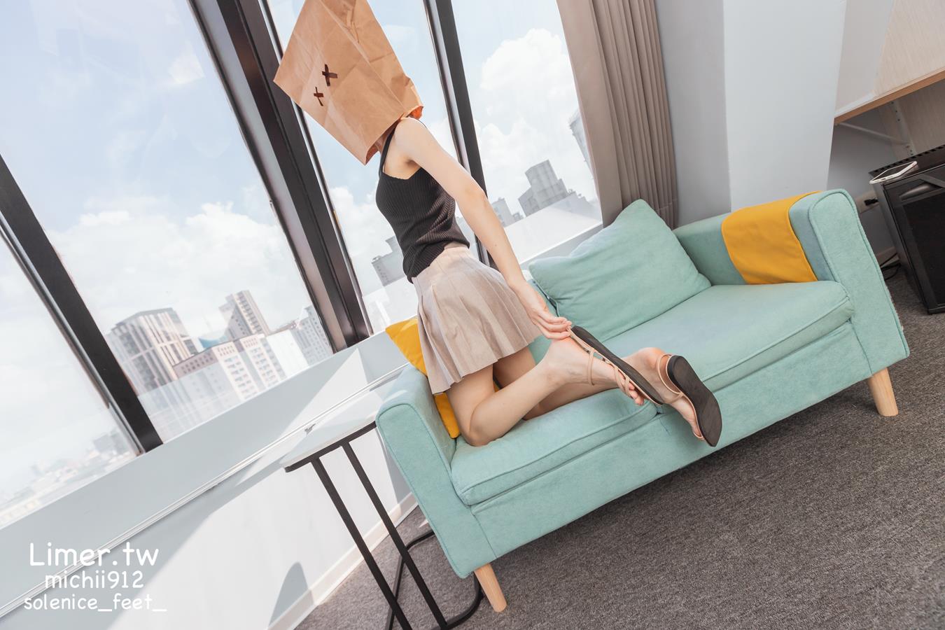 图片[29]-Limerence原创 NO.013 Michii神秘纸袋女孩的裸足大解放 (2)[86P] – 速更版-美库