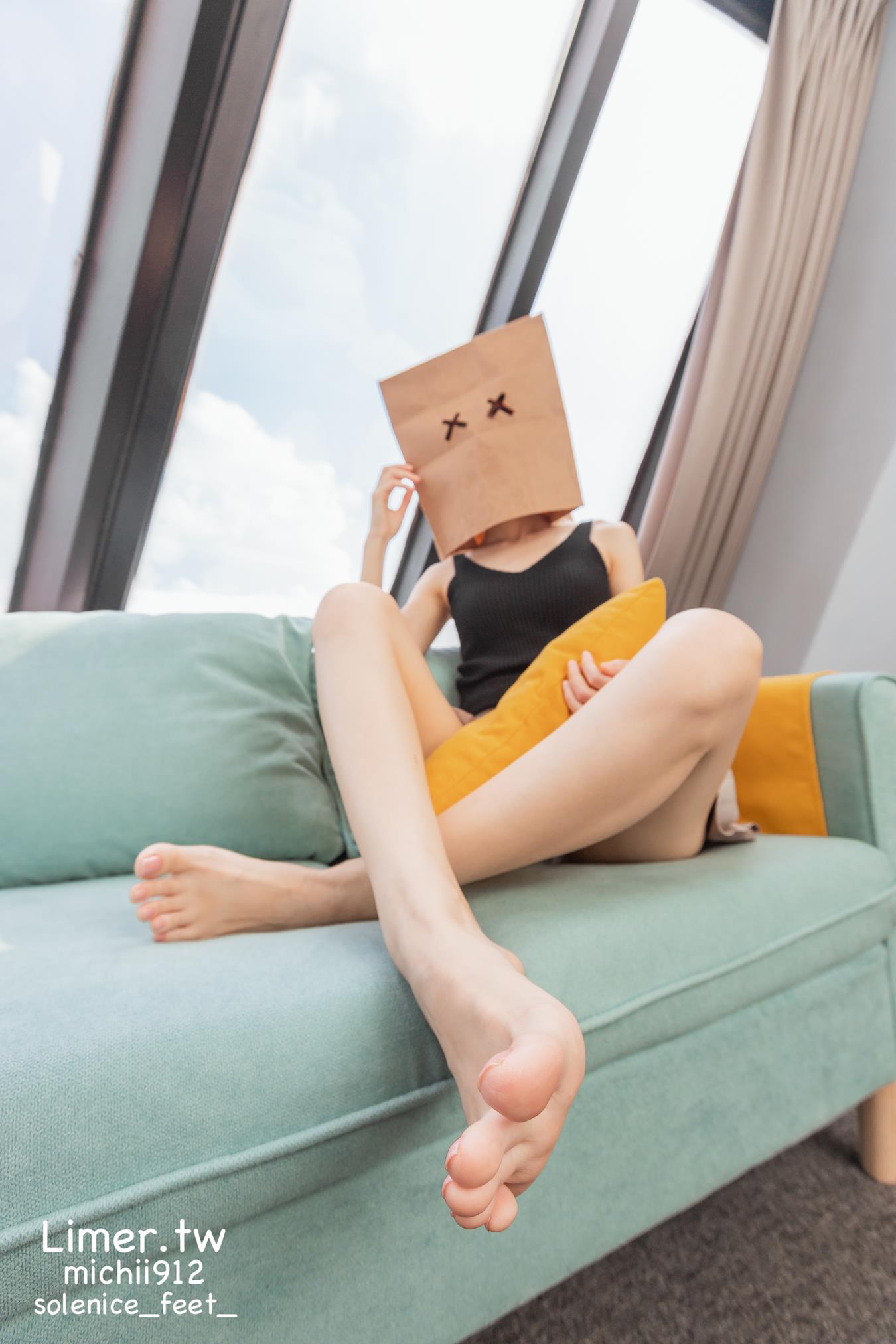 图片[52]-Limerence原创 NO.013 Michii神秘纸袋女孩的裸足大解放 (2)[86P] – 速更版-美库