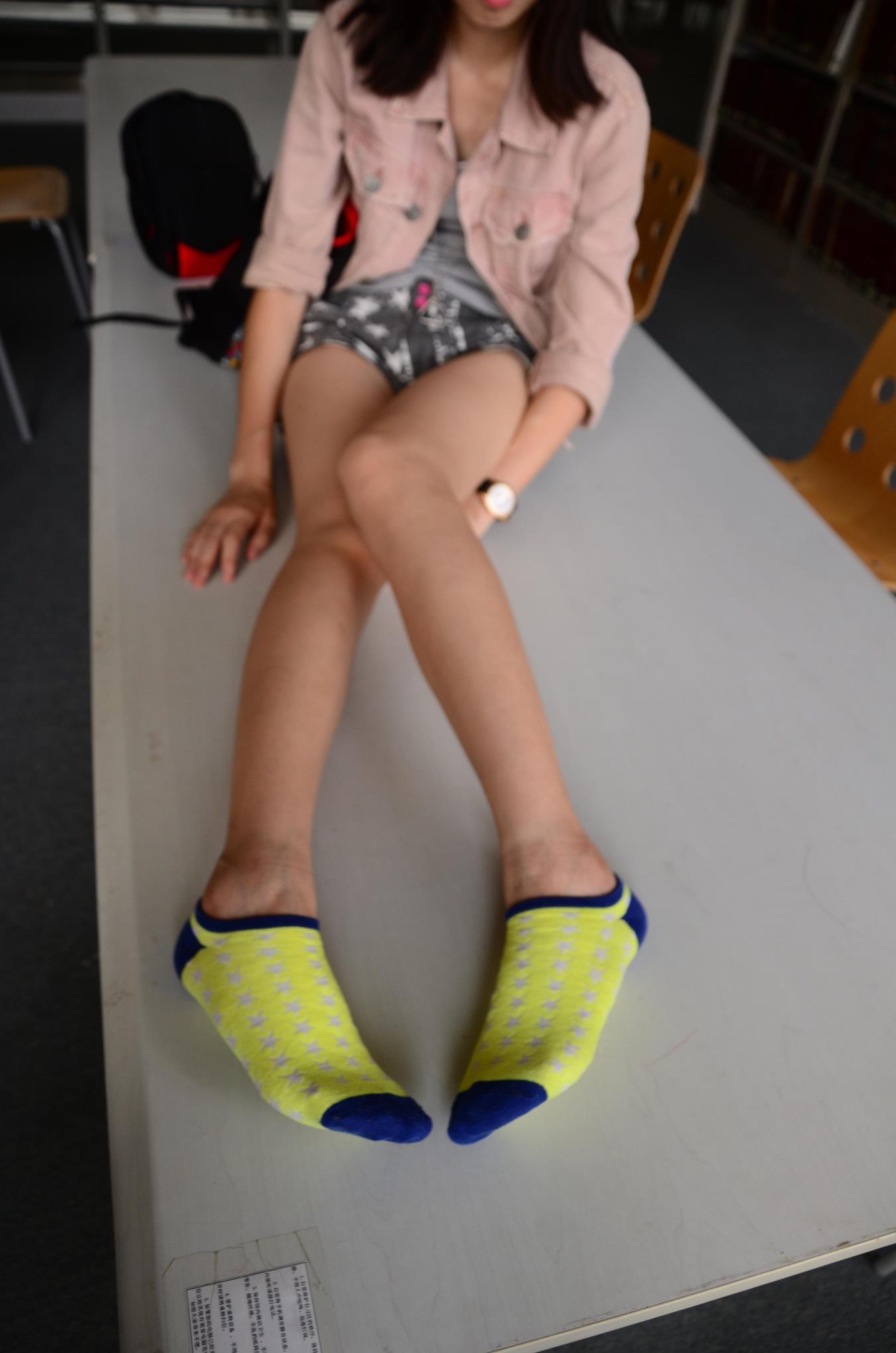 图片[19]-[战前女神] 美腿美足精品摄影套图 034 [53P] – 速更版-美库