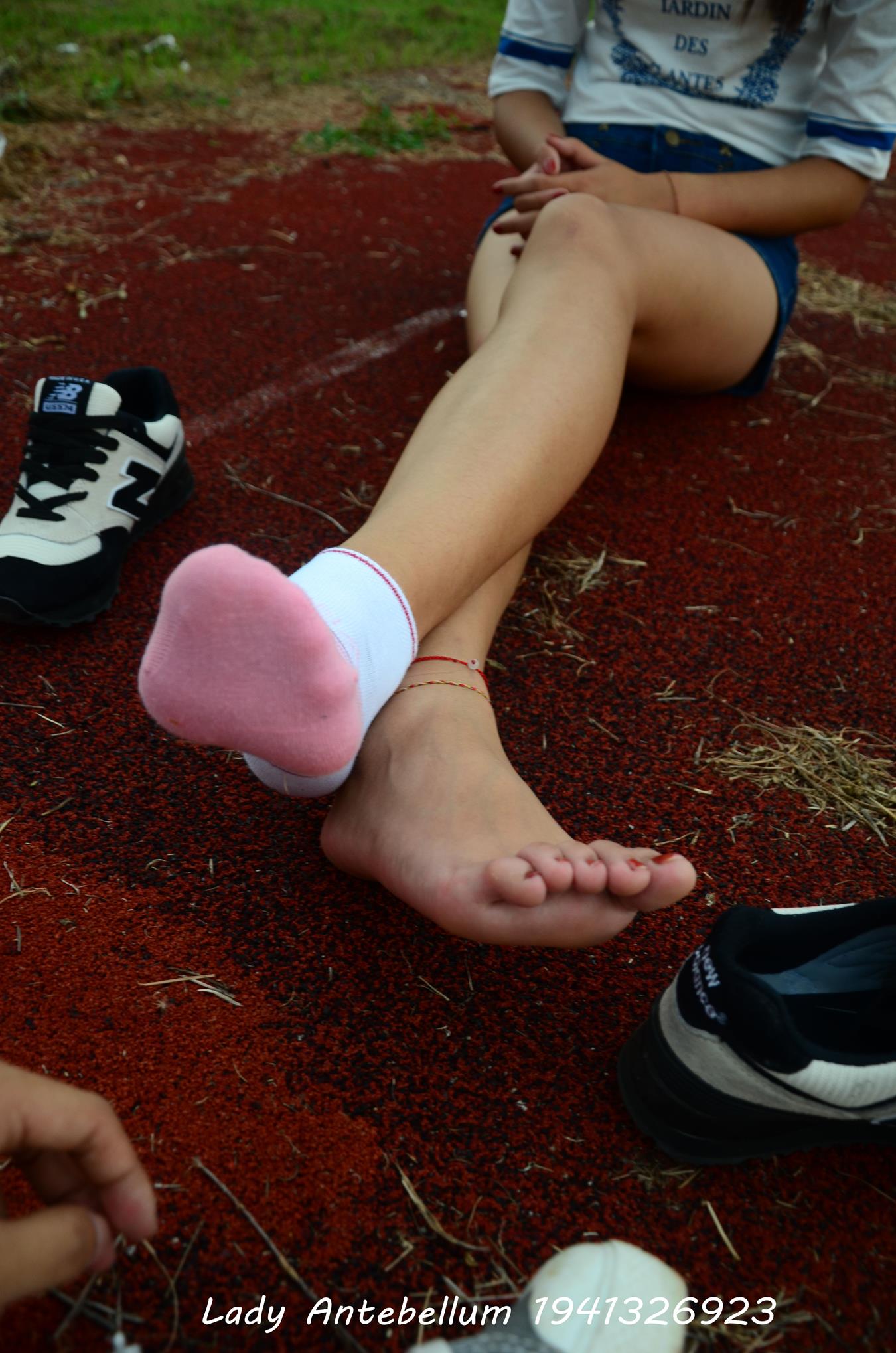 图片[72]-[战前女神] 美腿美足精品摄影套图 035 [91P] – 速更版-美库