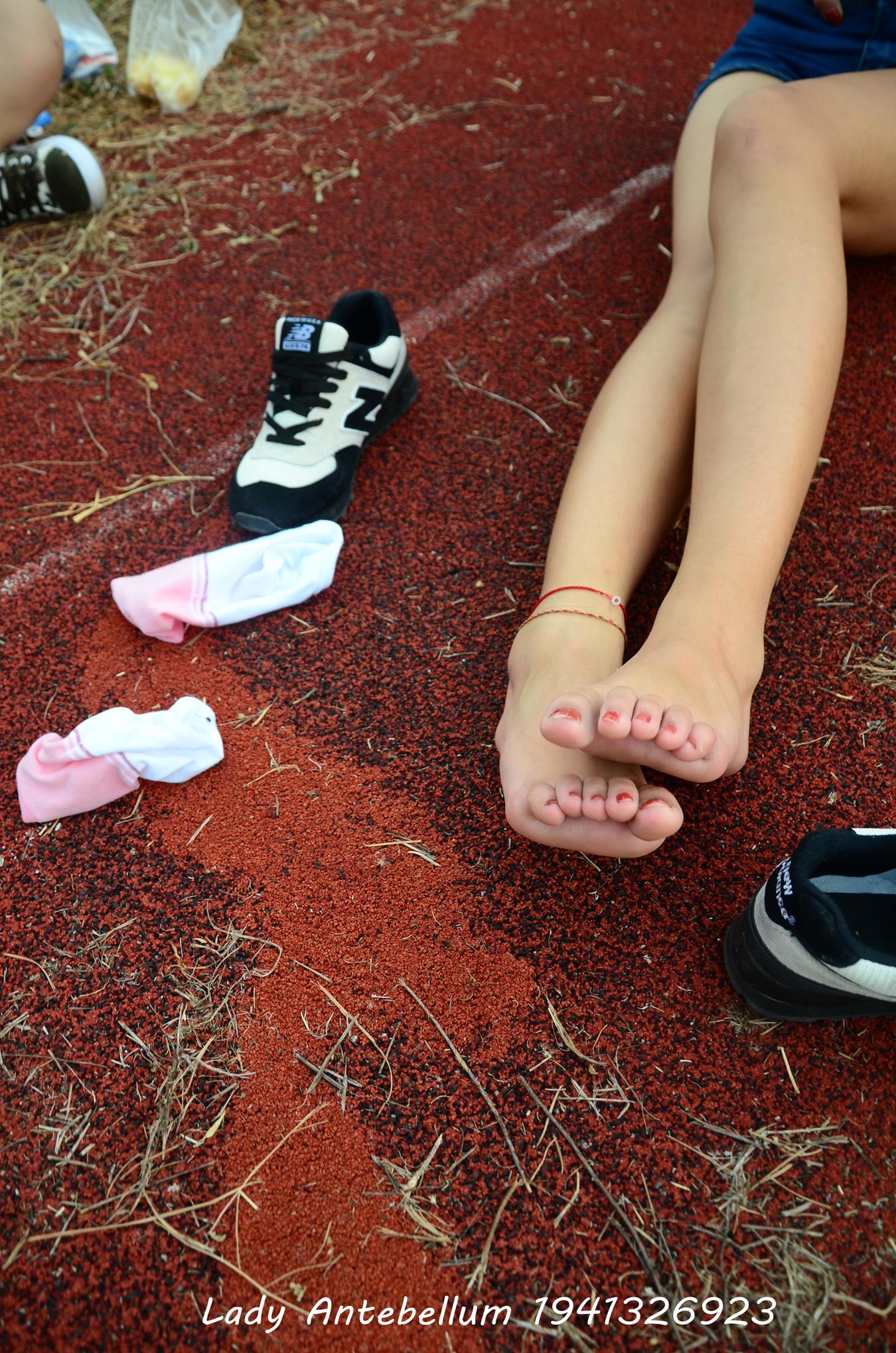 图片[82]-[战前女神] 美腿美足精品摄影套图 035 [91P] – 速更版-美库