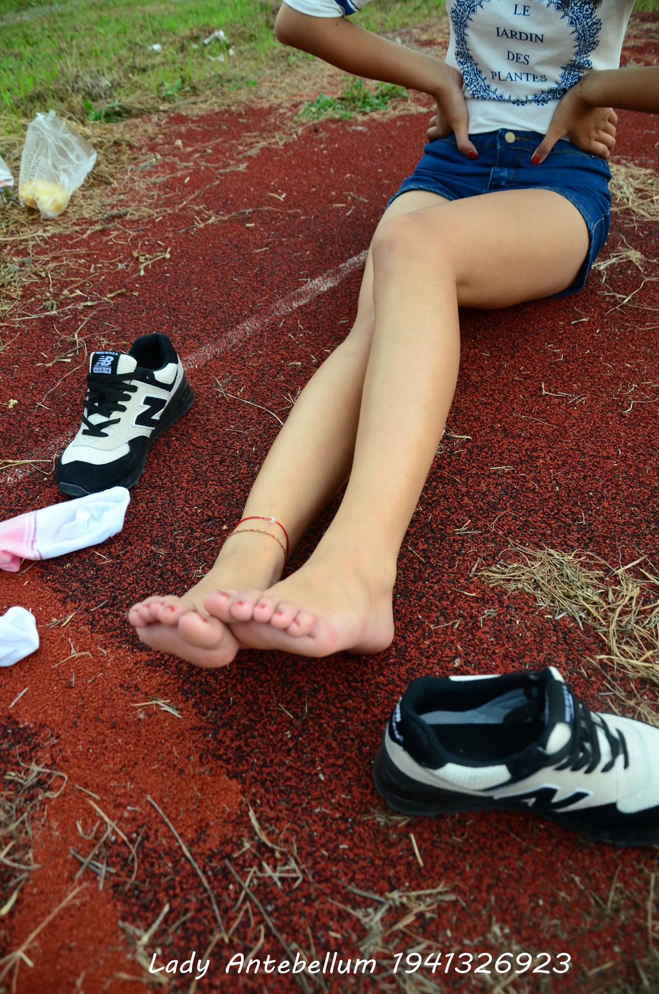 图片[84]-[战前女神] 美腿美足精品摄影套图 035 [91P] – 速更版-美库