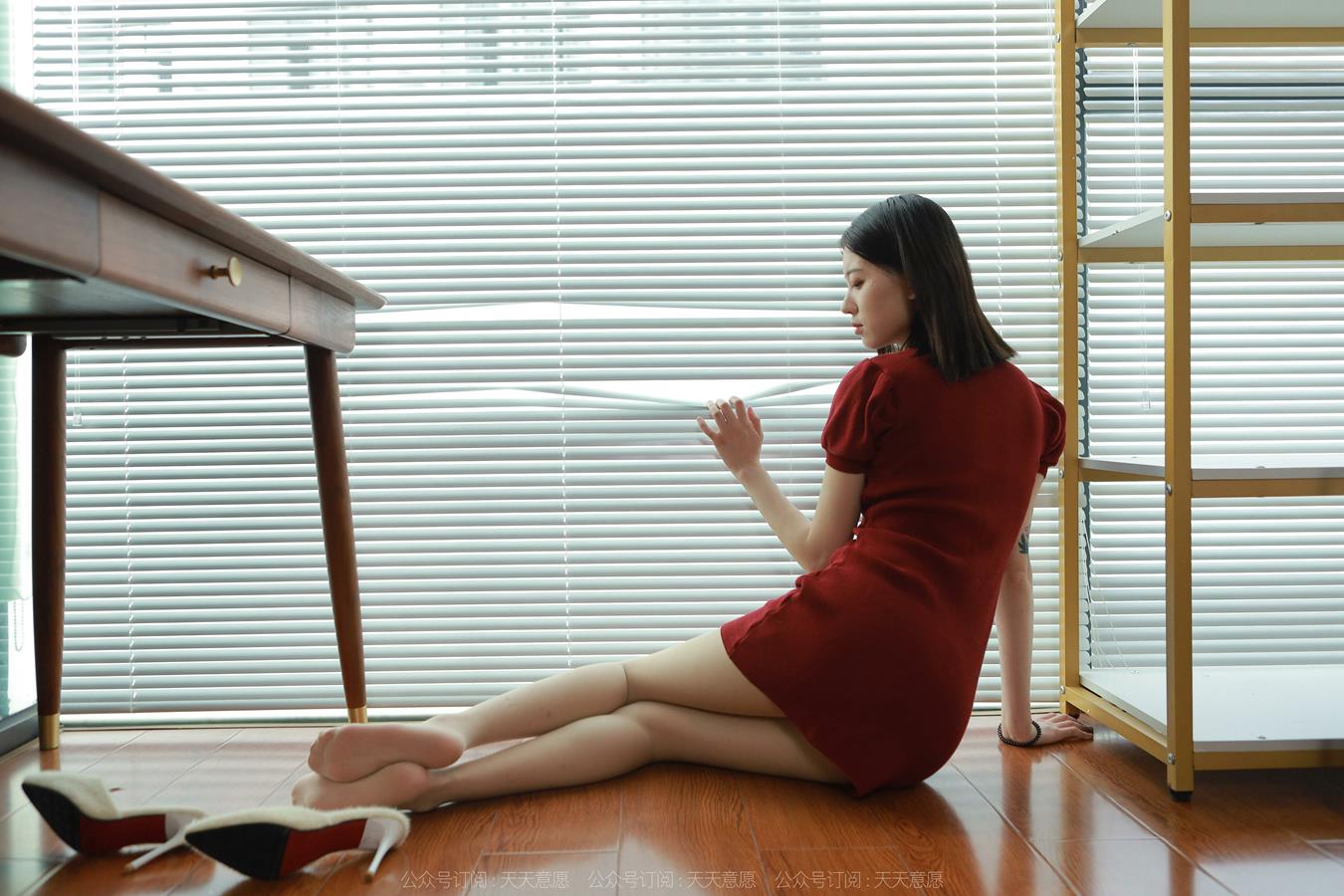 图片[41]-[IESS异思趣向] 耽丝 220915新人红龙 [77P] – 速更版-美库