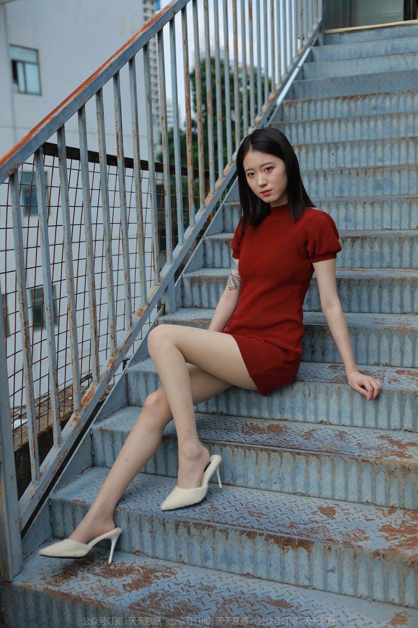 图片[75]-[IESS异思趣向] 耽丝 220915新人红龙 [77P] – 速更版-美库