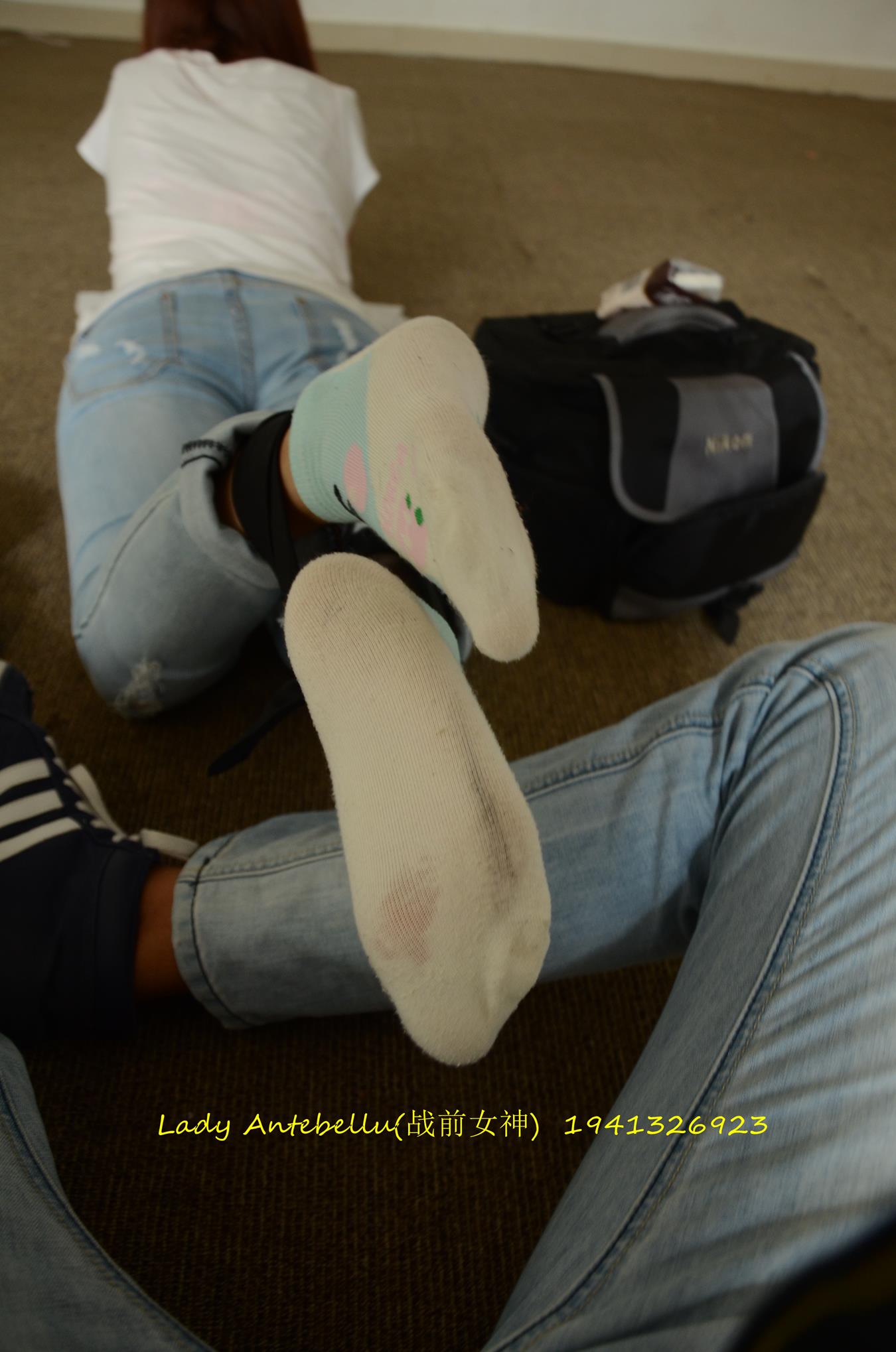 图片[35]-[战前女神] 美腿美足精品摄影套图 037 (2) [90P] – 速更版-美库