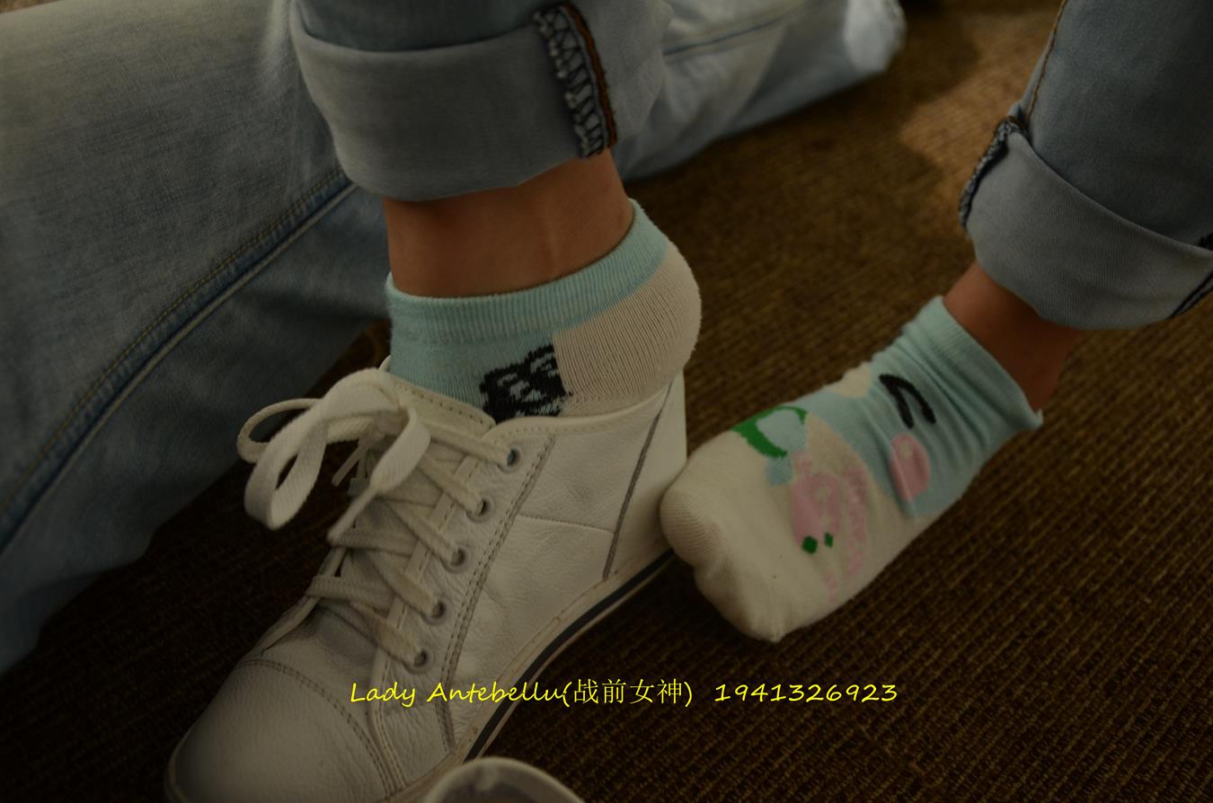 图片[26]-[战前女神] 美腿美足精品摄影套图 037 (1) [92P] – 速更版-美库