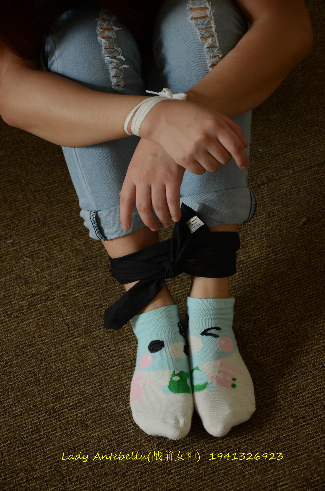 图片[55]-[战前女神] 美腿美足精品摄影套图 037 (1) [92P] – 速更版-美库