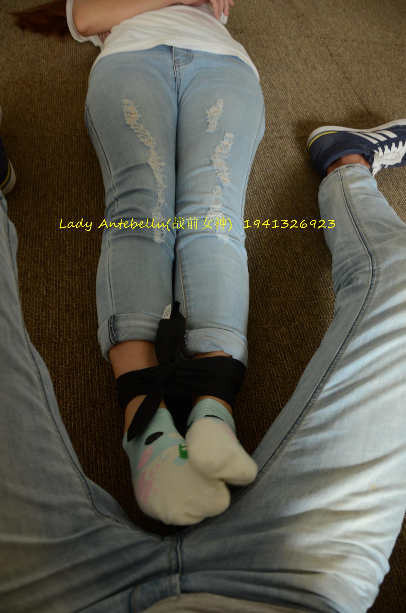 图片[81]-[战前女神] 美腿美足精品摄影套图 037 (1) [92P] – 速更版-美库