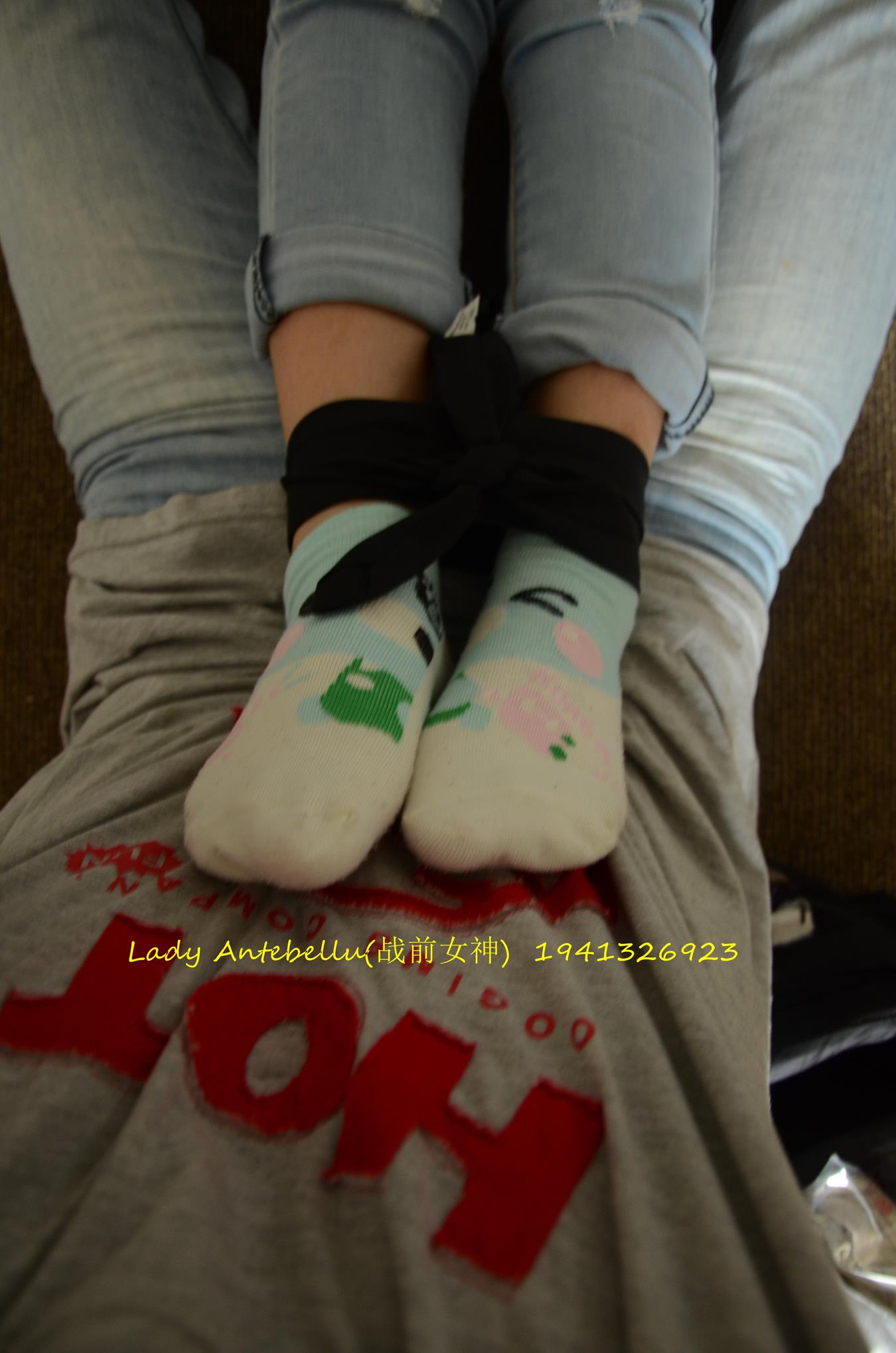 图片[86]-[战前女神] 美腿美足精品摄影套图 037 (1) [92P] – 速更版-美库