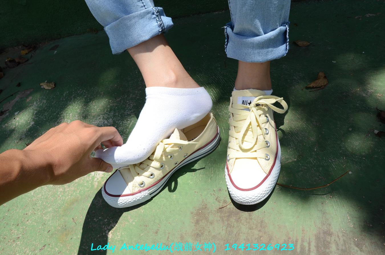 图片[43]-[战前女神] 美腿美足精品摄影套图 038 (1) [92P] – 速更版-美库