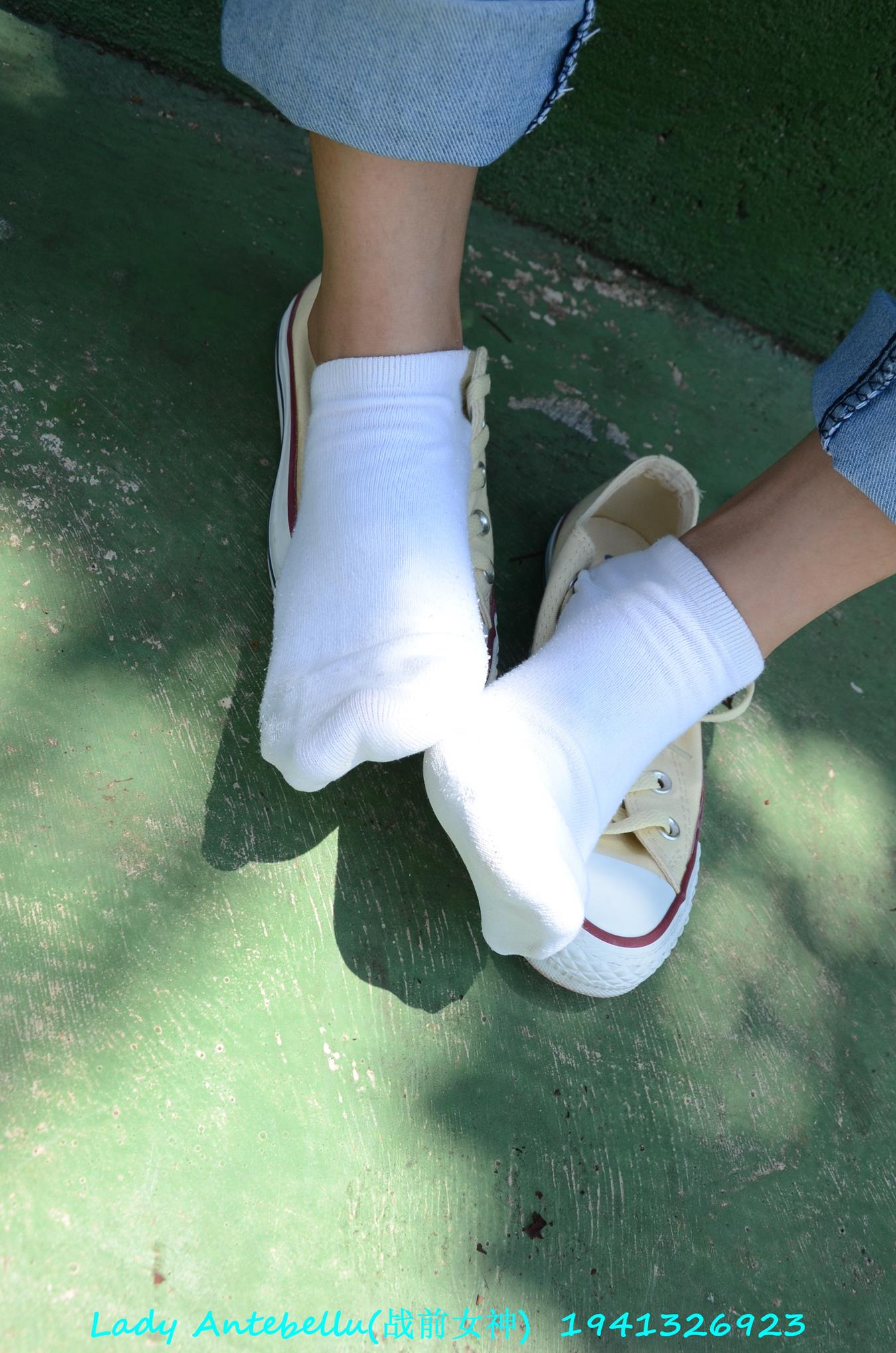 图片[61]-[战前女神] 美腿美足精品摄影套图 038 (1) [92P] – 速更版-美库