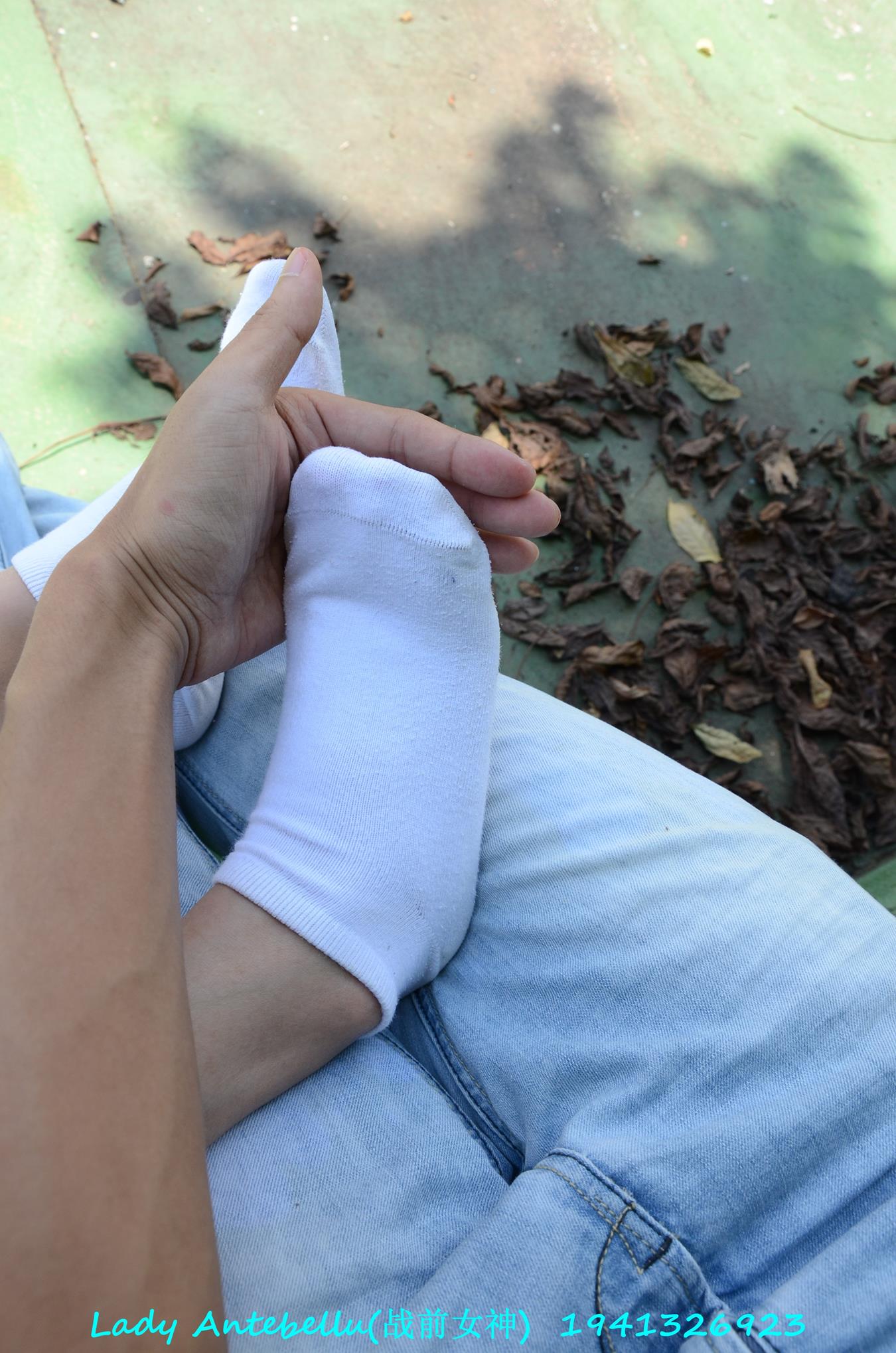 图片[79]-[战前女神] 美腿美足精品摄影套图 038 (1) [92P] – 速更版-美库