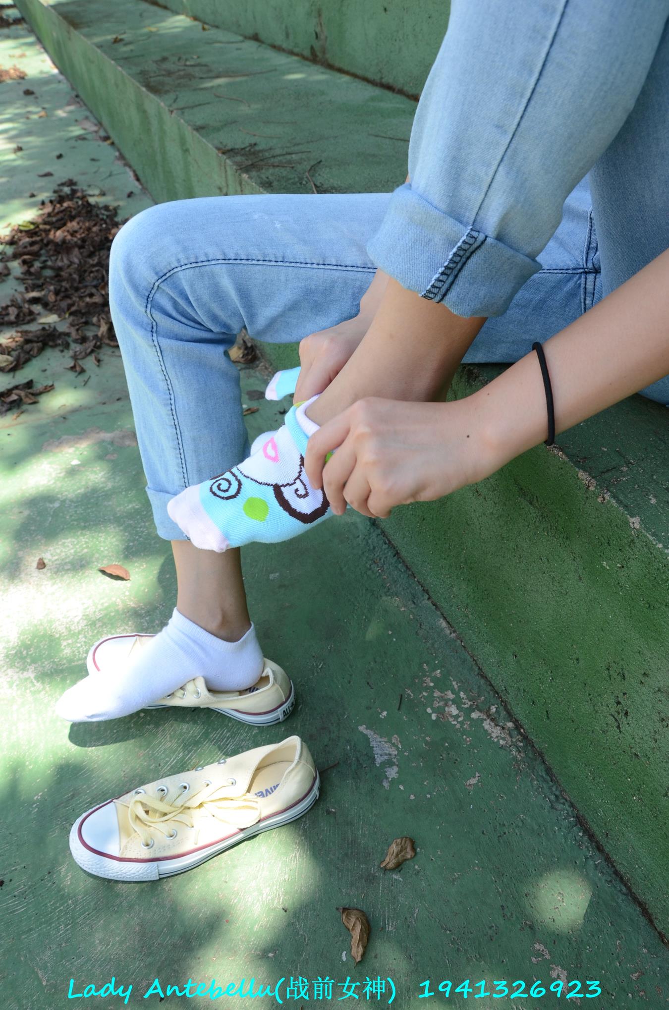 图片[91]-[战前女神] 美腿美足精品摄影套图 038 (1) [92P] – 速更版-美库