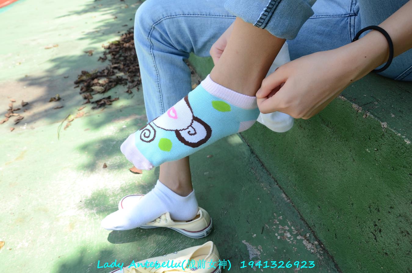 图片[93]-[战前女神] 美腿美足精品摄影套图 038 (1) [92P] – 速更版-美库