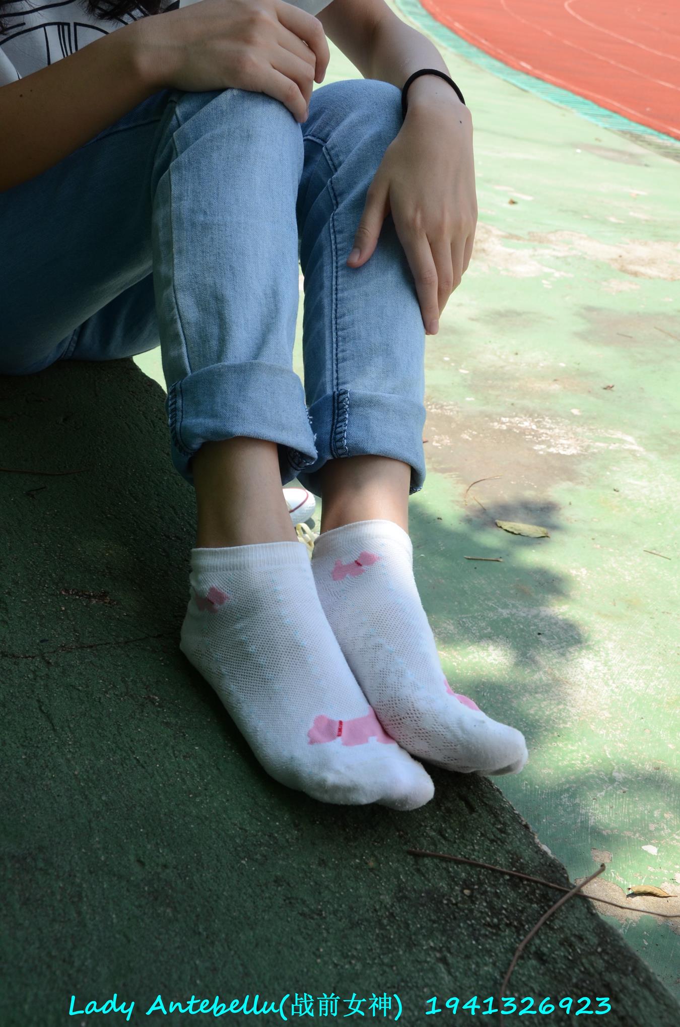 图片[23]-[战前女神] 美腿美足精品摄影套图 038 (3) [47P] – 速更版-美库