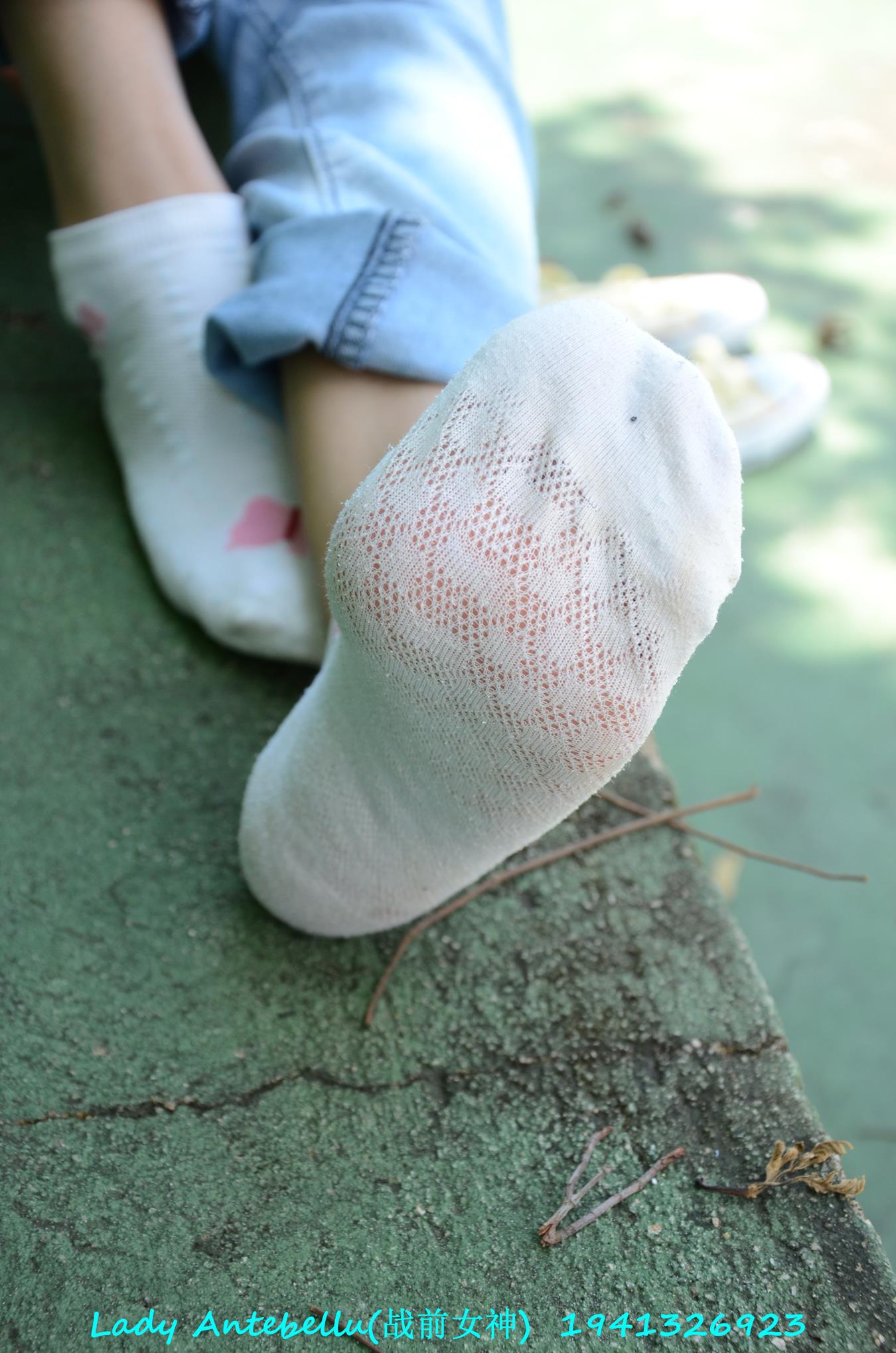 图片[31]-[战前女神] 美腿美足精品摄影套图 038 (3) [47P] – 速更版-美库