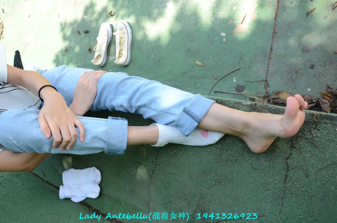 图片[40]-[战前女神] 美腿美足精品摄影套图 038 (3) [47P] – 速更版-美库