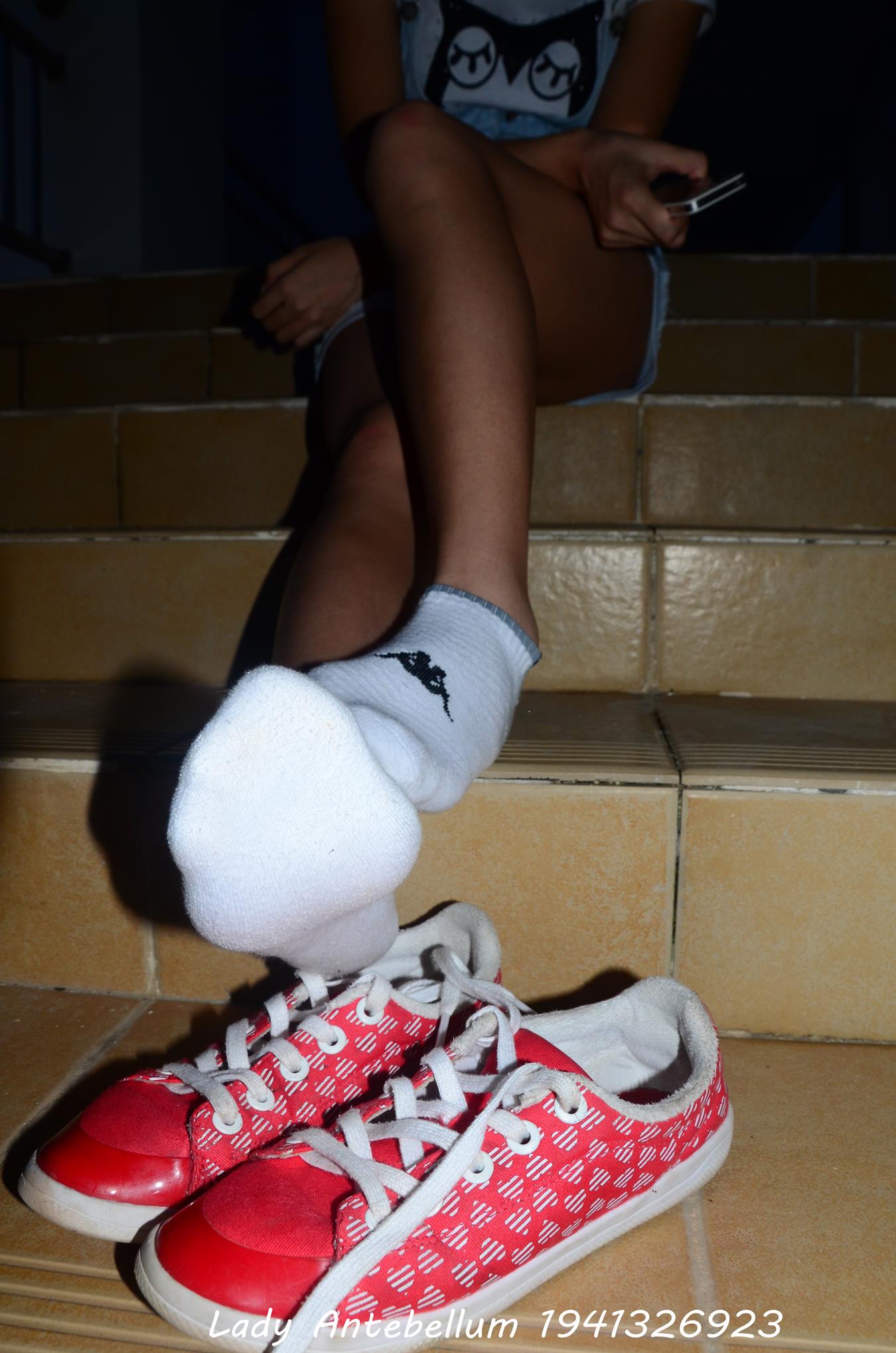 图片[27]-[战前女神] 美腿美足精品摄影套图 039 [37P] – 速更版-美库