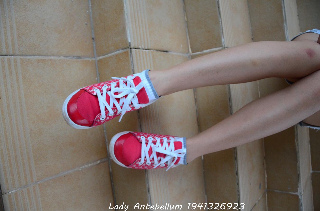 图片[33]-[战前女神] 美腿美足精品摄影套图 039 [37P] – 速更版-美库