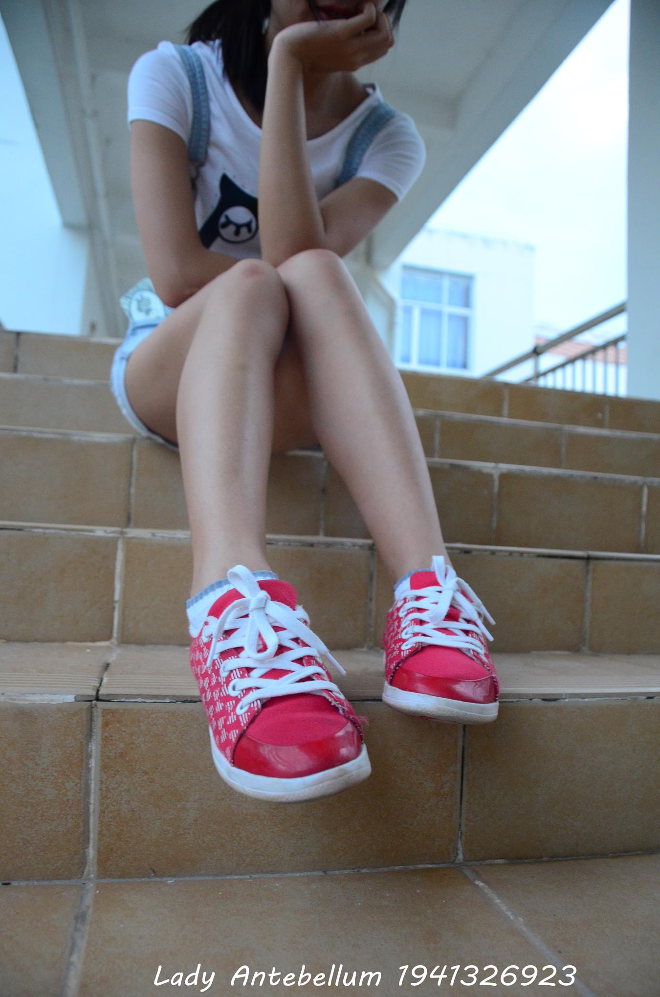 图片[35]-[战前女神] 美腿美足精品摄影套图 039 [37P] – 速更版-美库