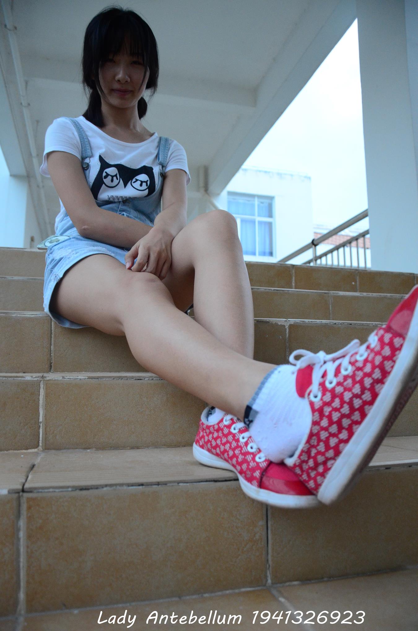 图片[38]-[战前女神] 美腿美足精品摄影套图 039 [37P] – 速更版-美库