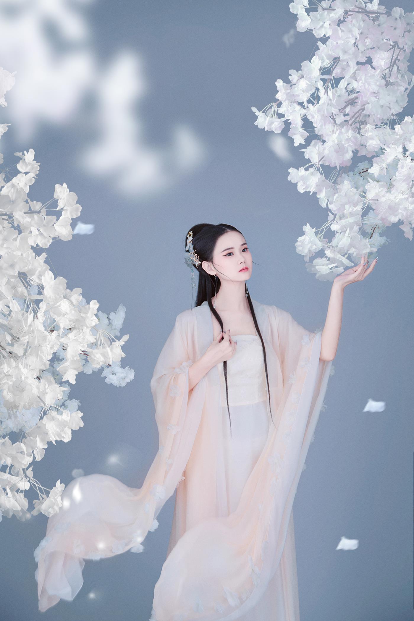 图片[19]-[YITUYU艺图语] 2022.02.07 樱花落 欣宝 [22P] – 速更版-美库