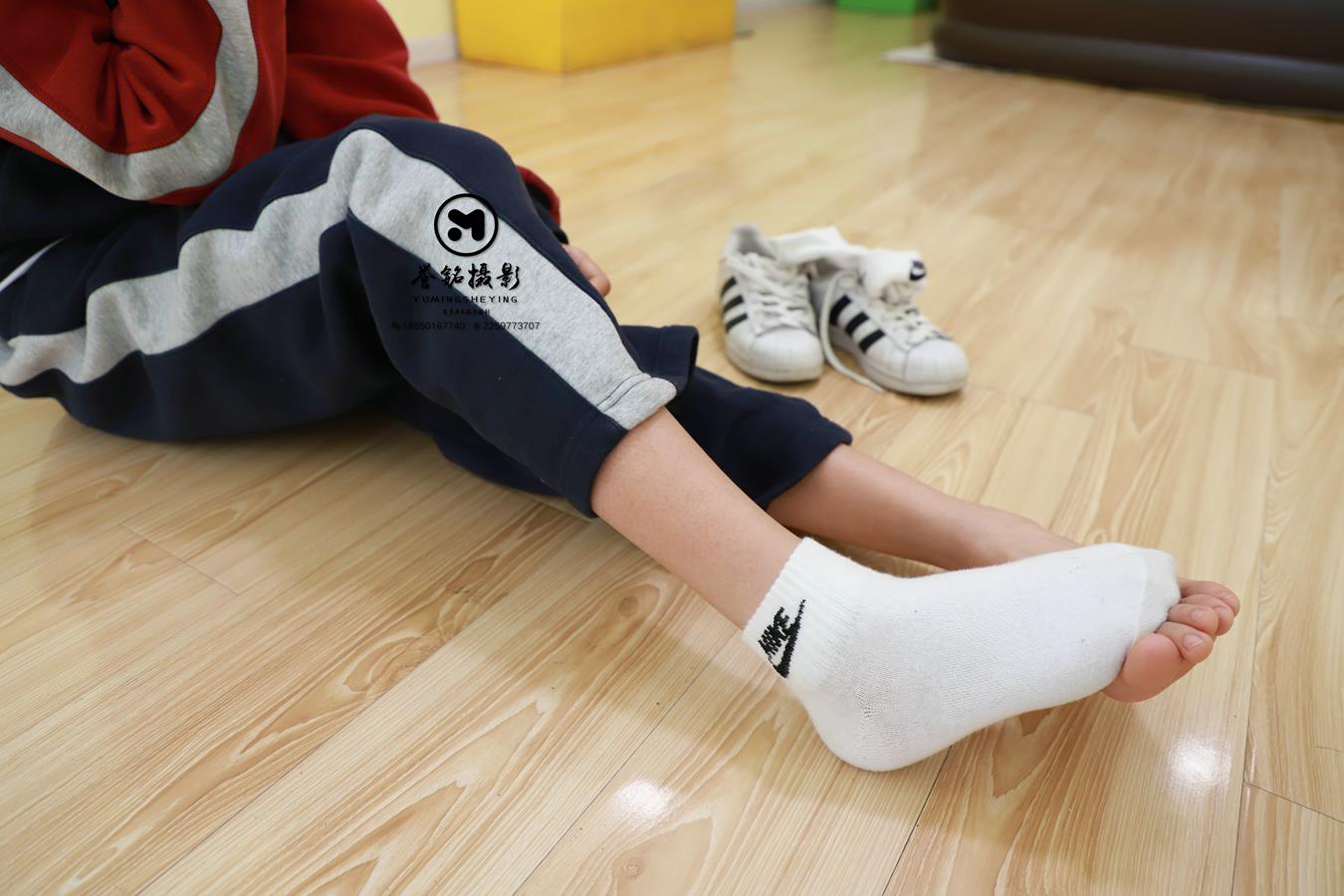 图片[40]-[誉铭传媒]袜足摄影 2020年 NO.019[80P] – 速更版-美库