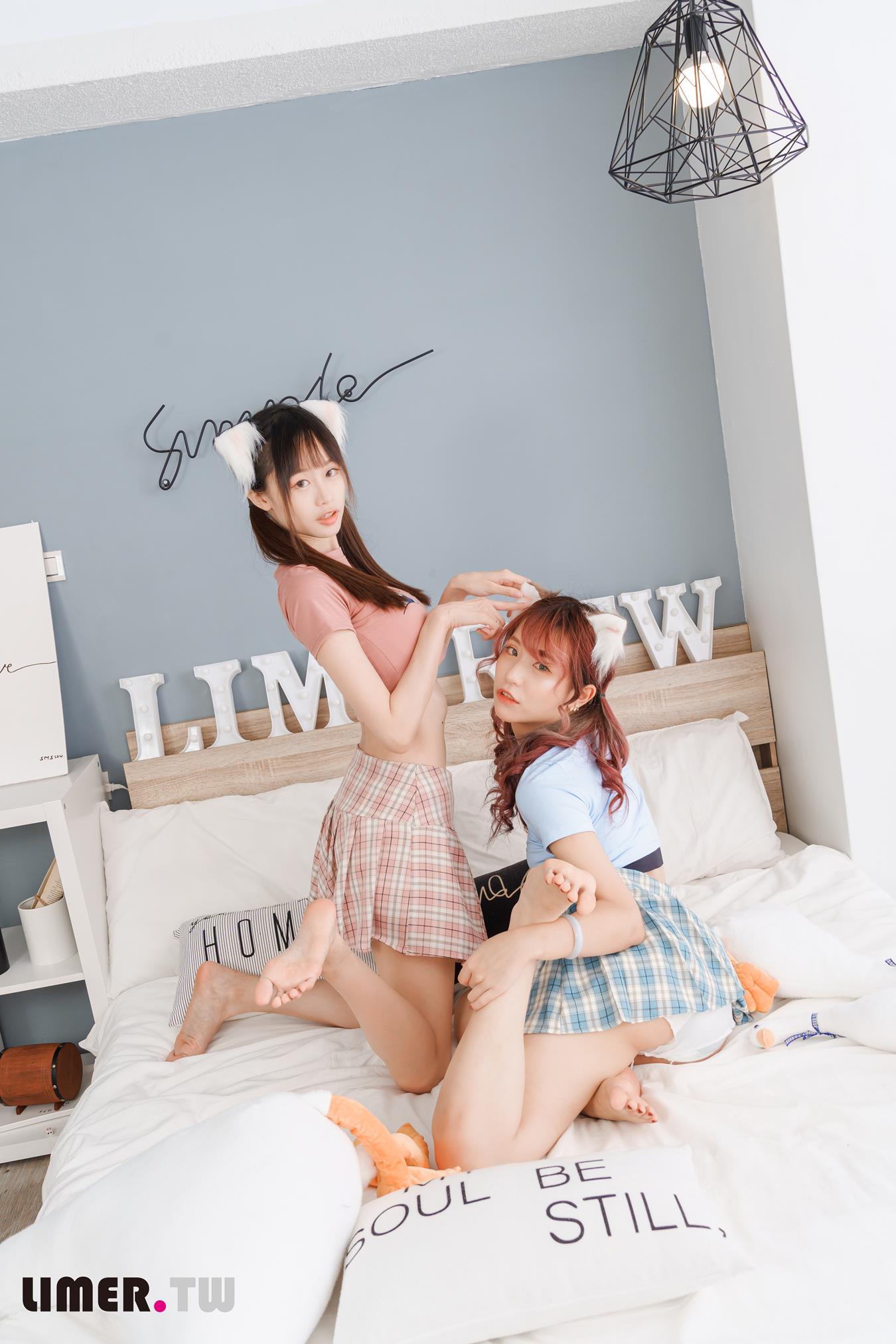 图片[51]-Limerence原创 NO.015 乐朵+小艾-裸足 (1) [82P] – 速更版-美库