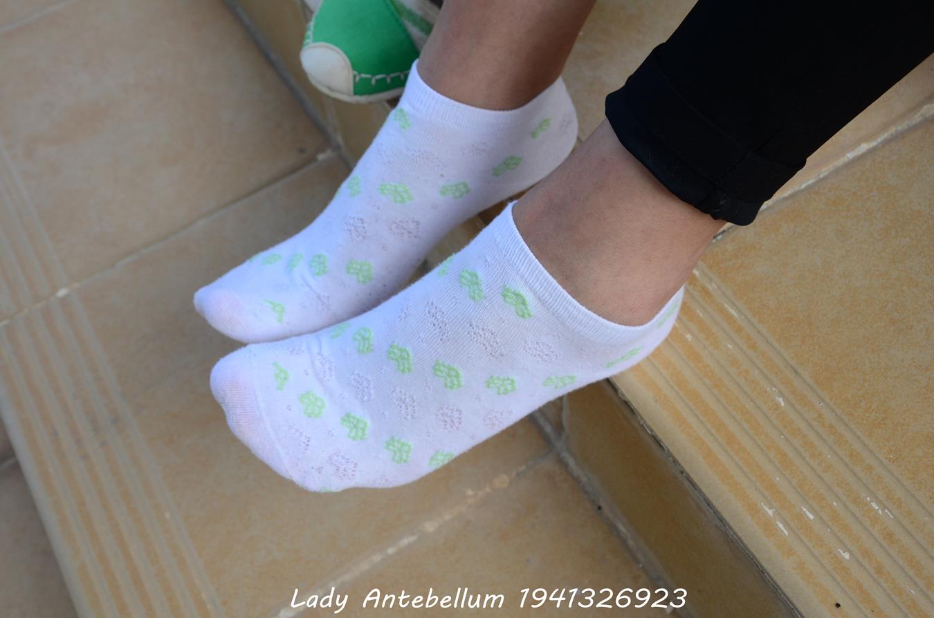 图片[14]-[战前女神] 美腿美足精品摄影套图 040 [117P] – 速更版-美库