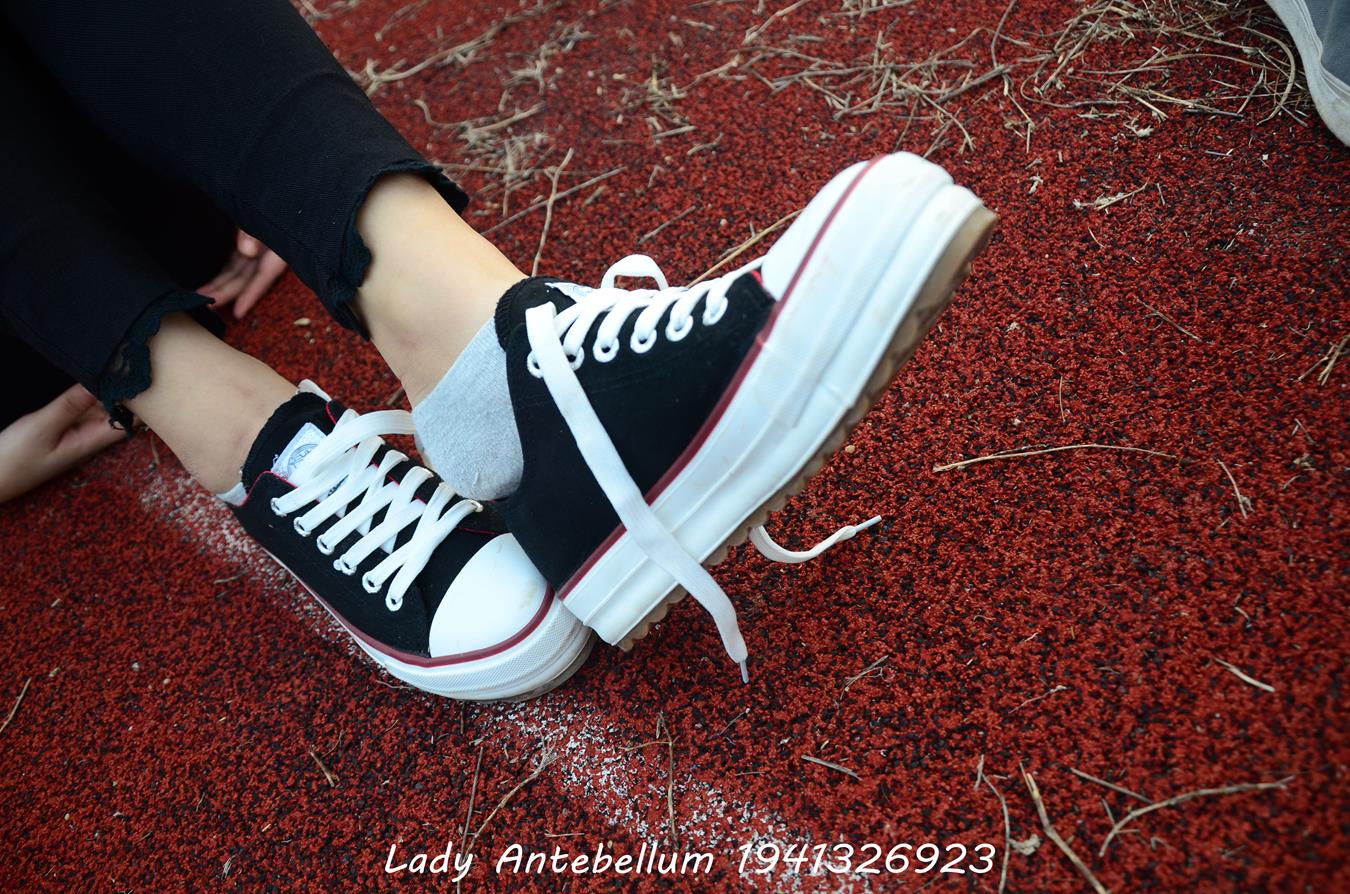 图片[12]-[战前女神] 美腿美足精品摄影套图 041 [92P] – 速更版-美库