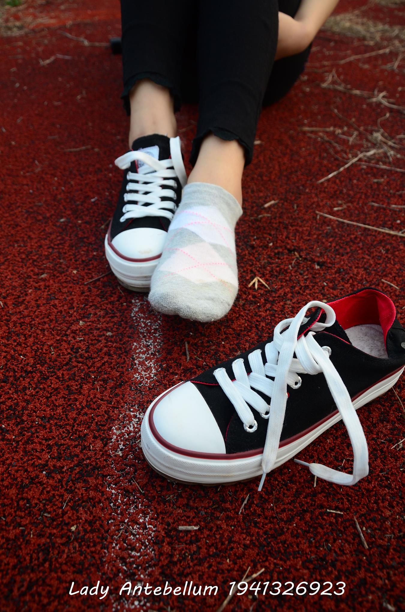 图片[21]-[战前女神] 美腿美足精品摄影套图 041 [92P] – 速更版-美库