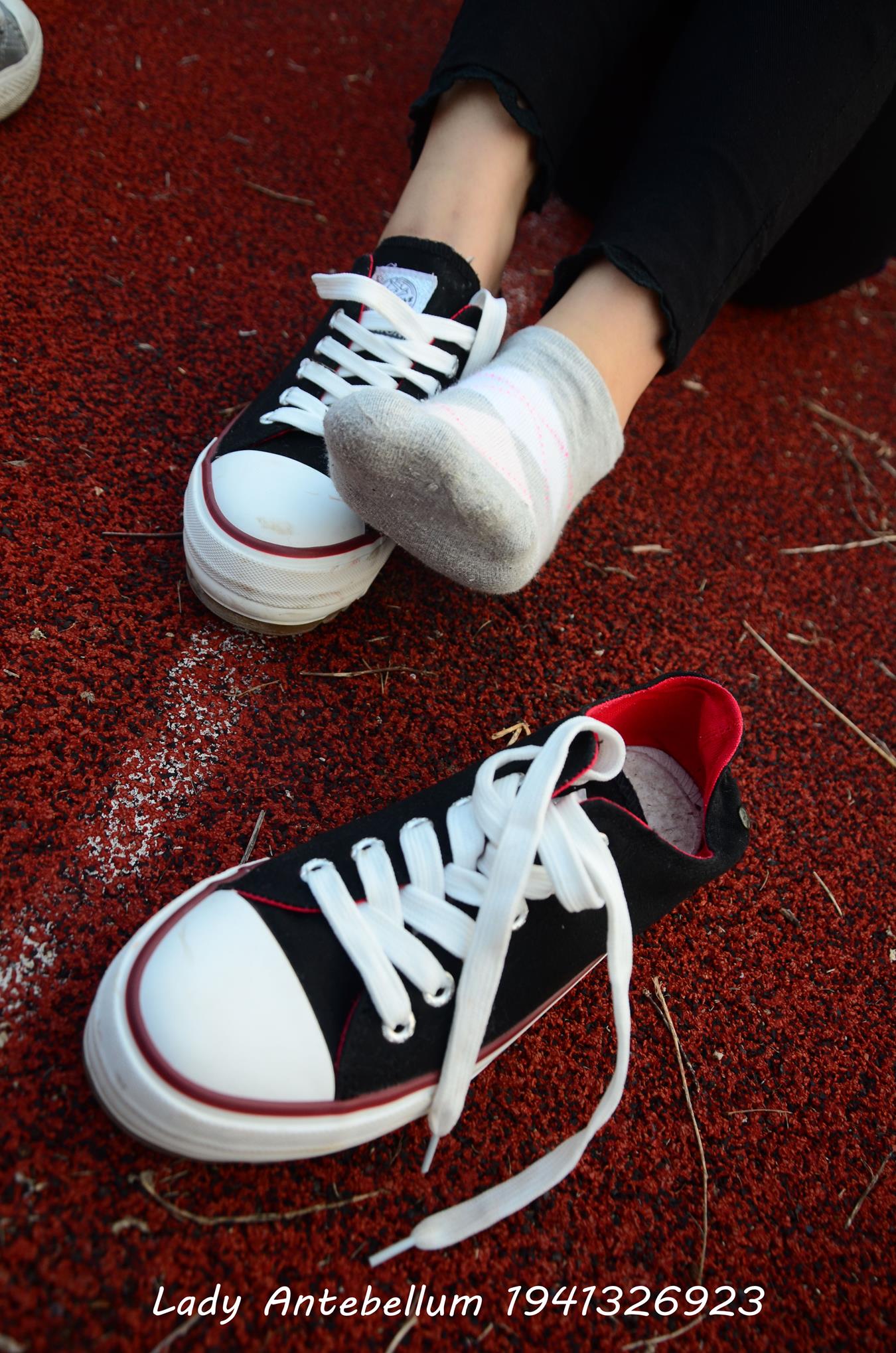 图片[22]-[战前女神] 美腿美足精品摄影套图 041 [92P] – 速更版-美库