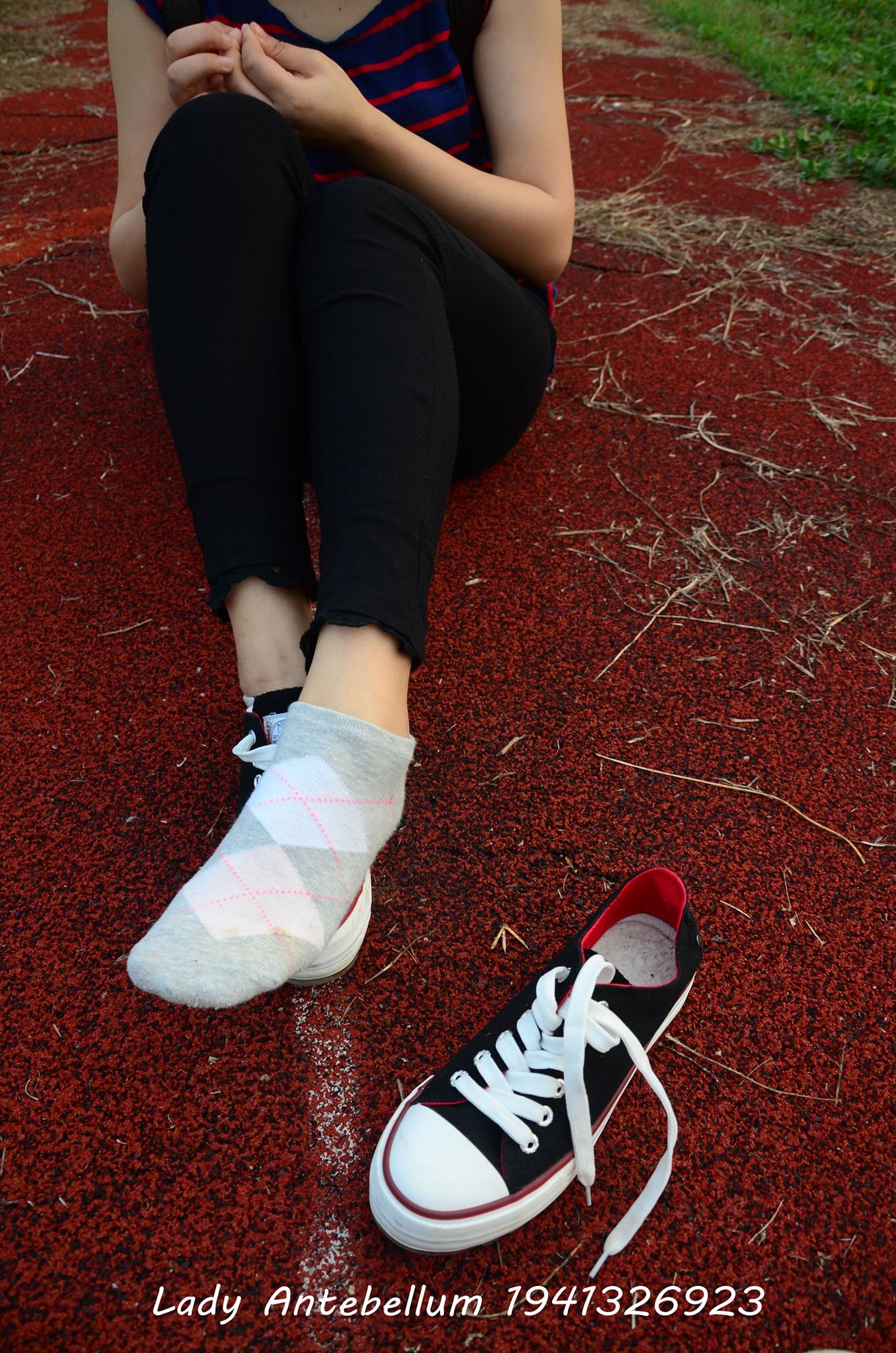 图片[27]-[战前女神] 美腿美足精品摄影套图 041 [92P] – 速更版-美库