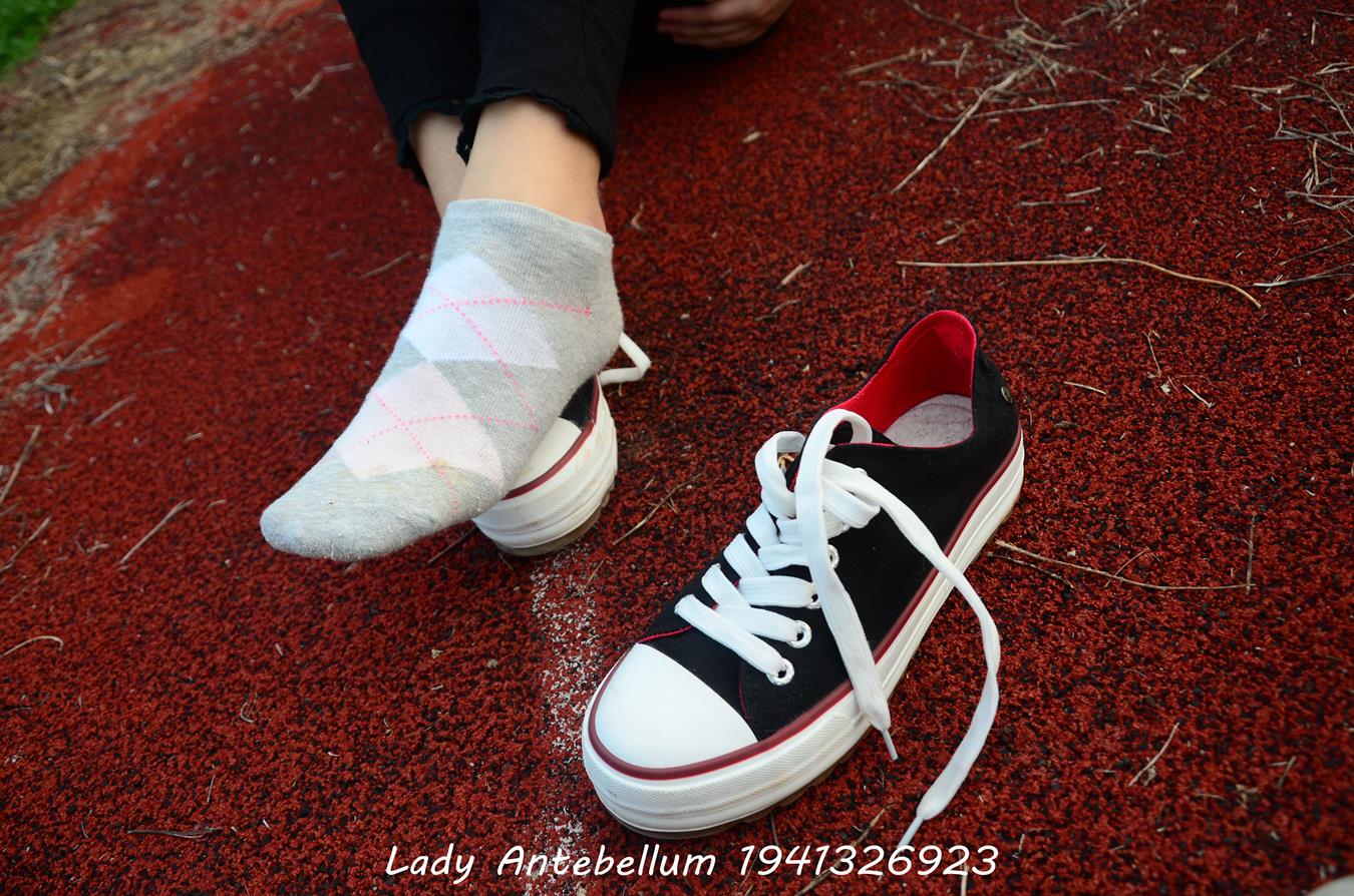 图片[28]-[战前女神] 美腿美足精品摄影套图 041 [92P] – 速更版-美库