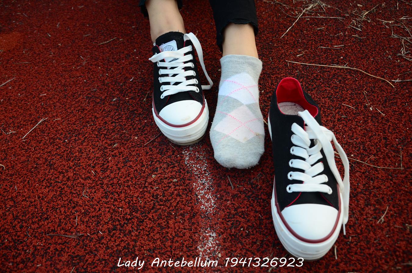 图片[30]-[战前女神] 美腿美足精品摄影套图 041 [92P] – 速更版-美库