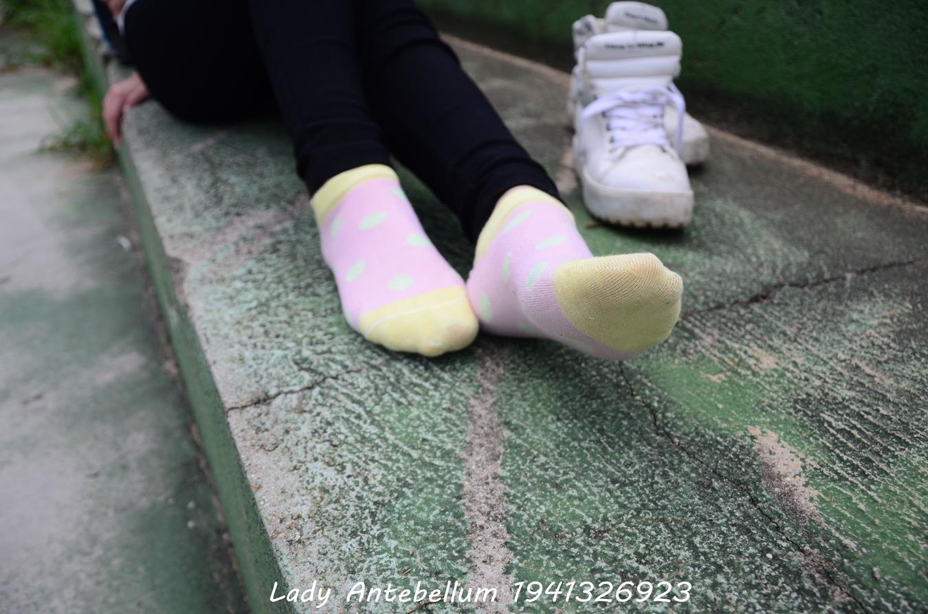 图片[30]-[战前女神] 美腿美足精品摄影套图 042 [100P] – 速更版-美库