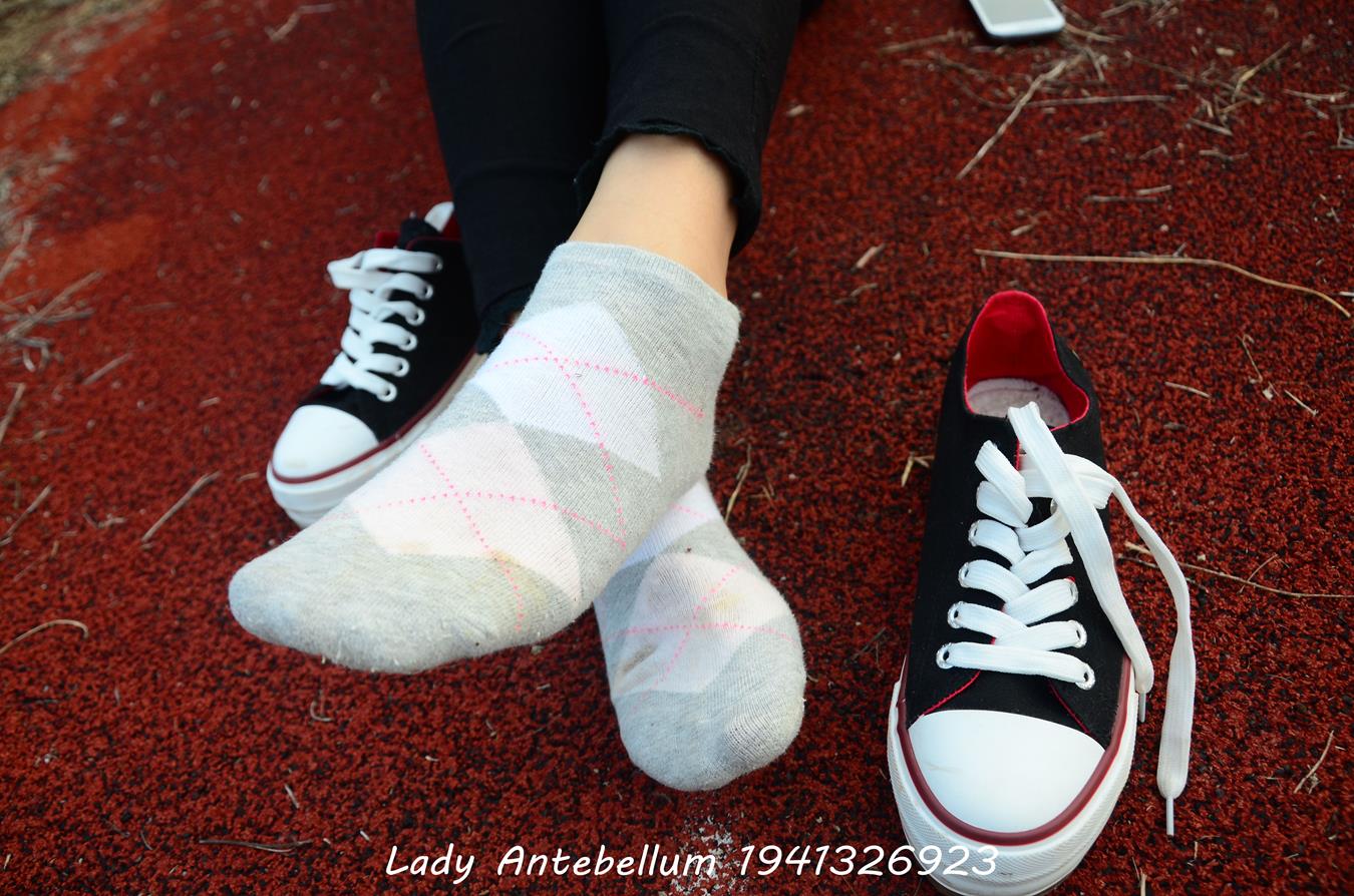 图片[45]-[战前女神] 美腿美足精品摄影套图 041 [92P] – 速更版-美库