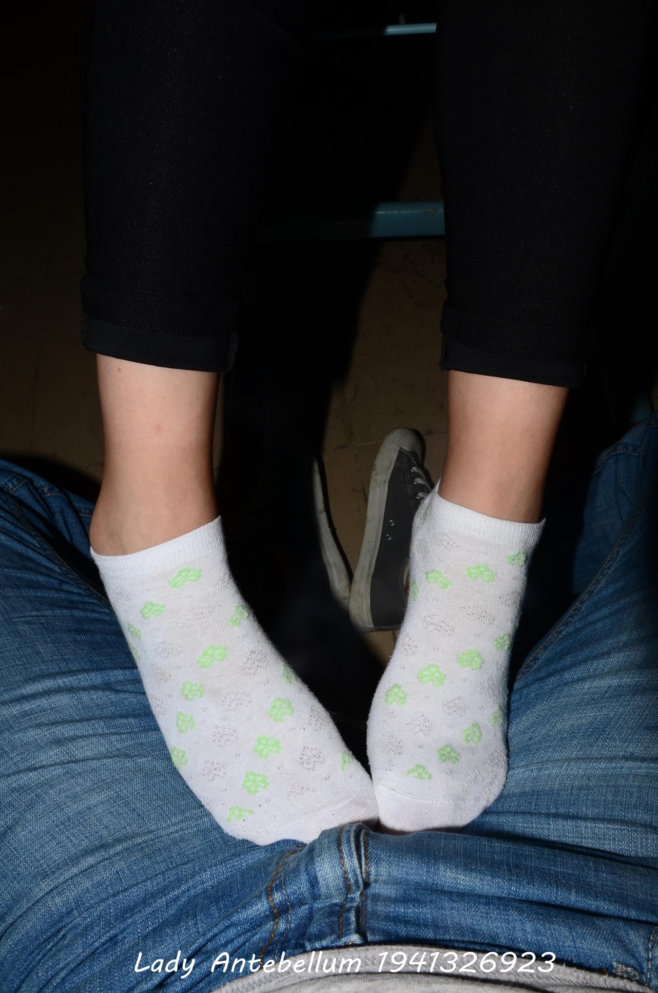 图片[69]-[战前女神] 美腿美足精品摄影套图 040 [117P] – 速更版-美库