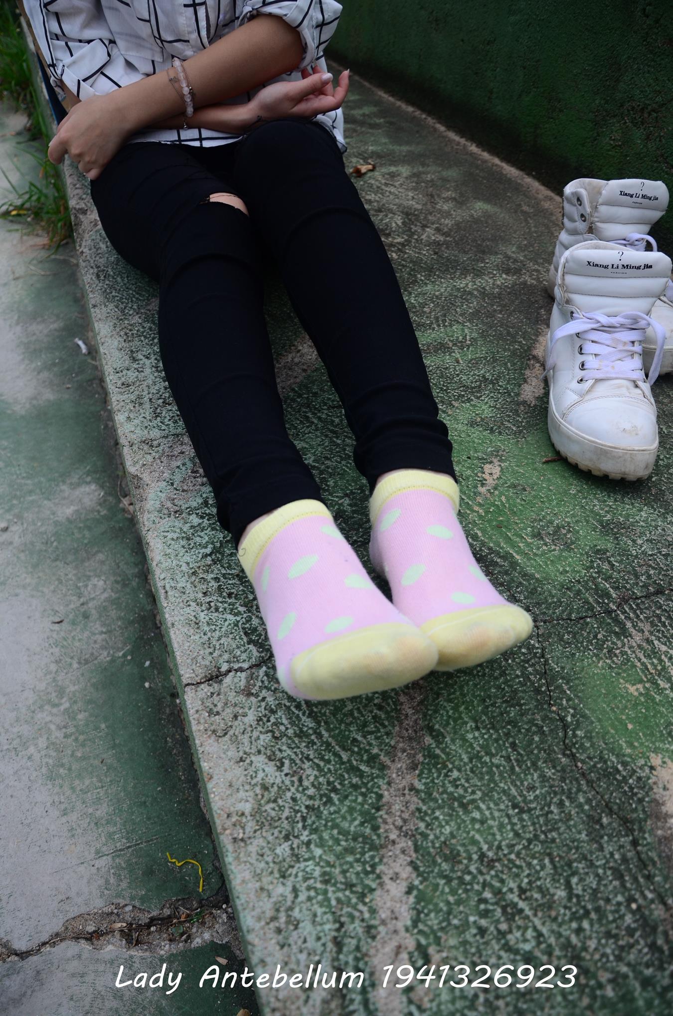 图片[45]-[战前女神] 美腿美足精品摄影套图 042 [100P] – 速更版-美库