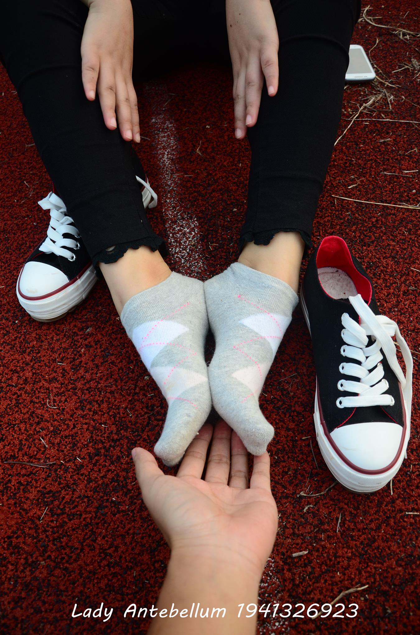 图片[53]-[战前女神] 美腿美足精品摄影套图 041 [92P] – 速更版-美库