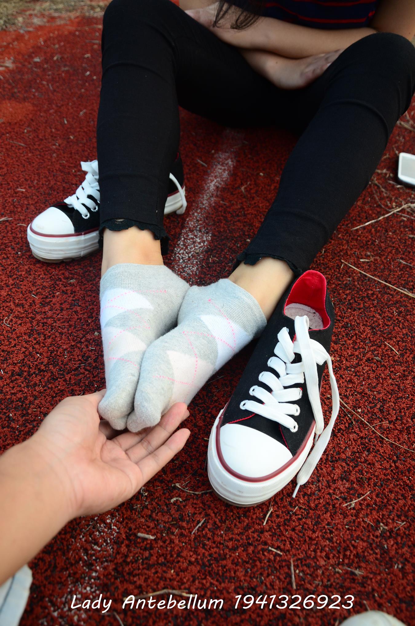 图片[55]-[战前女神] 美腿美足精品摄影套图 041 [92P] – 速更版-美库