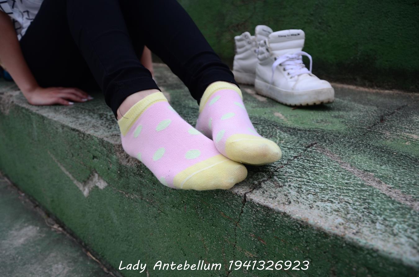 图片[54]-[战前女神] 美腿美足精品摄影套图 042 [100P] – 速更版-美库