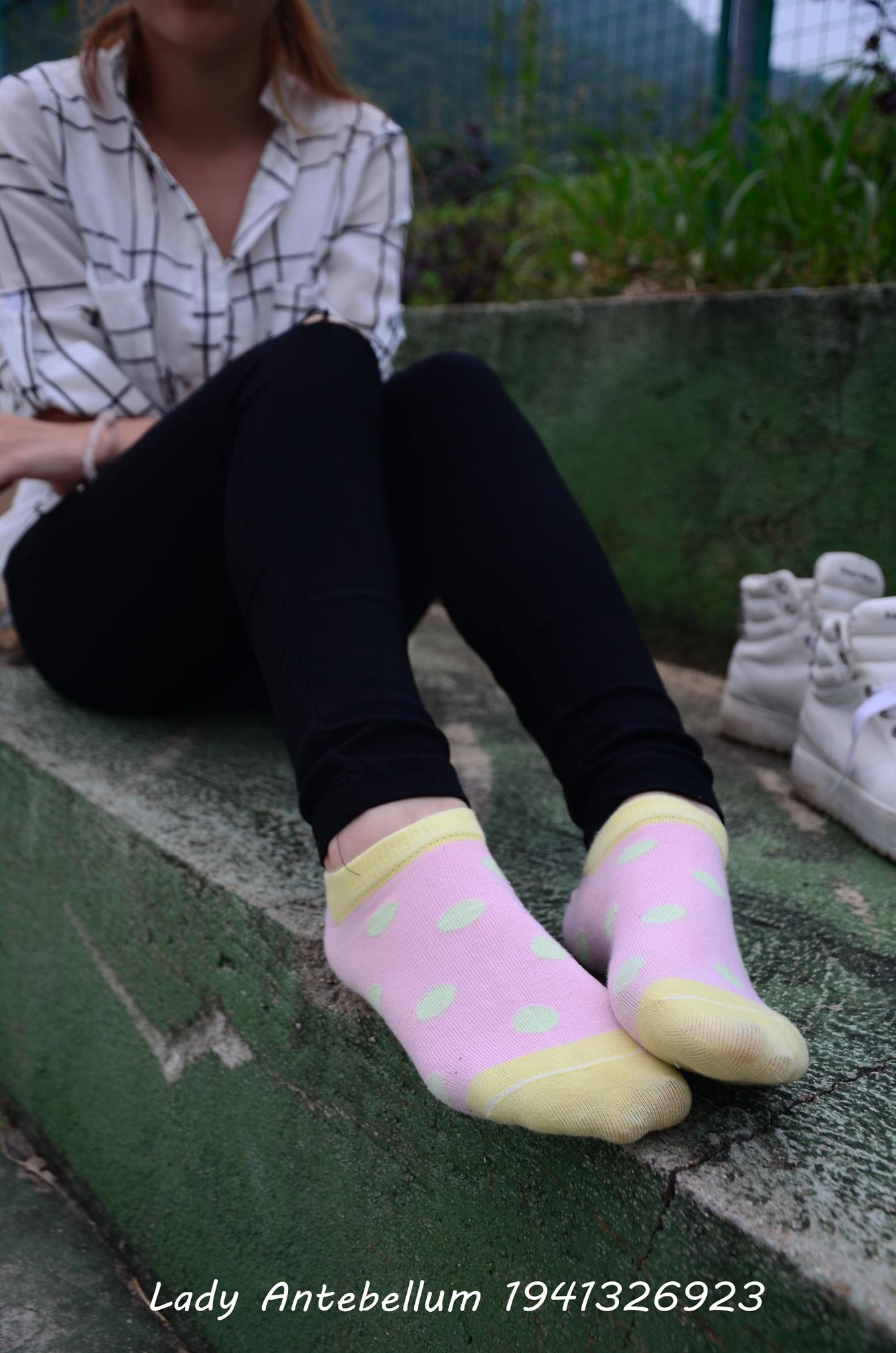 图片[58]-[战前女神] 美腿美足精品摄影套图 042 [100P] – 速更版-美库