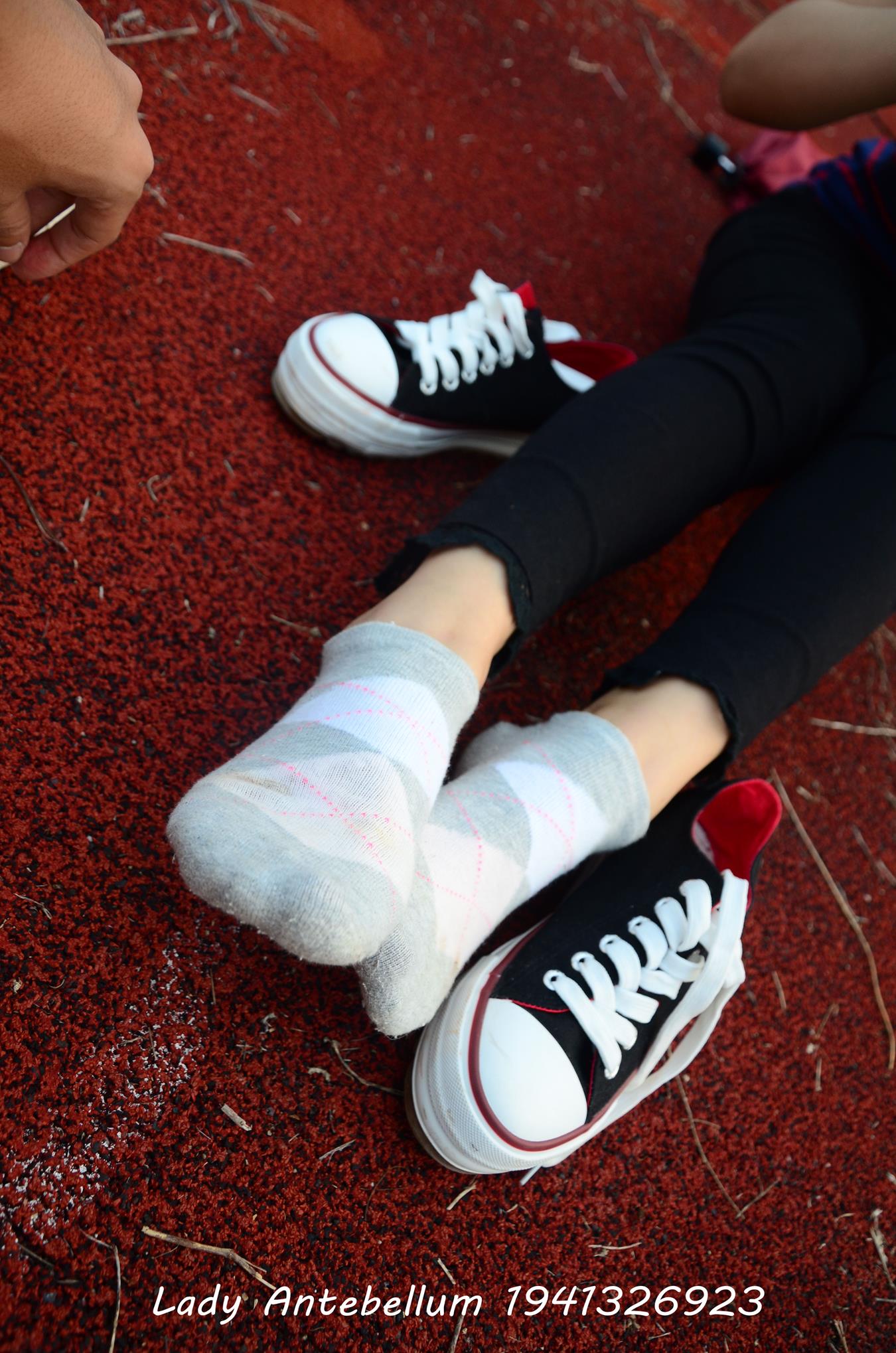 图片[62]-[战前女神] 美腿美足精品摄影套图 041 [92P] – 速更版-美库