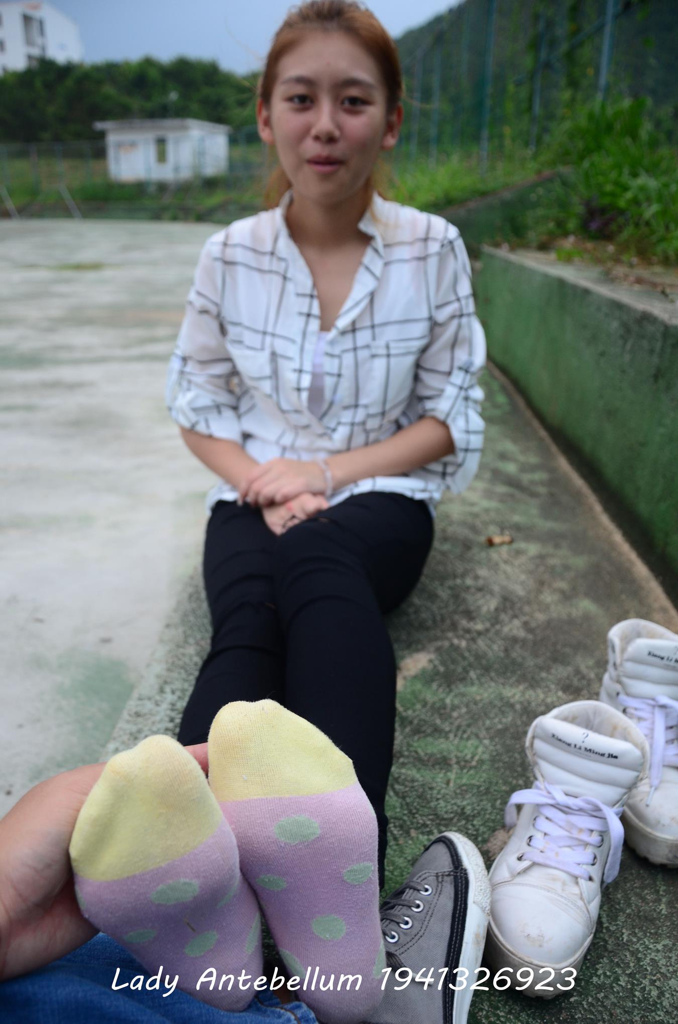 图片[67]-[战前女神] 美腿美足精品摄影套图 042 [100P] – 速更版-美库