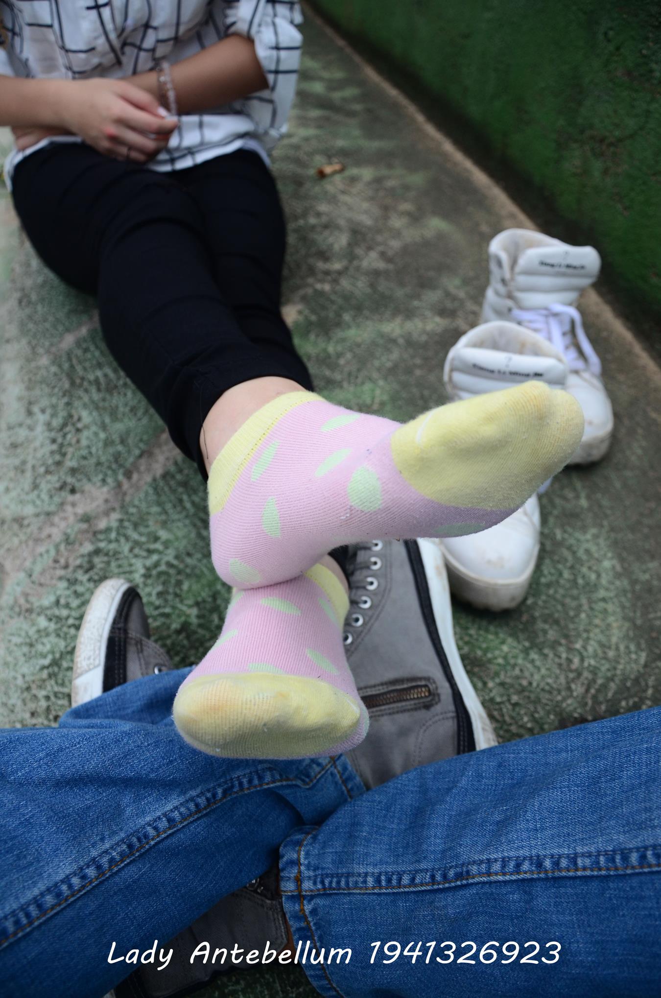 图片[73]-[战前女神] 美腿美足精品摄影套图 042 [100P] – 速更版-美库